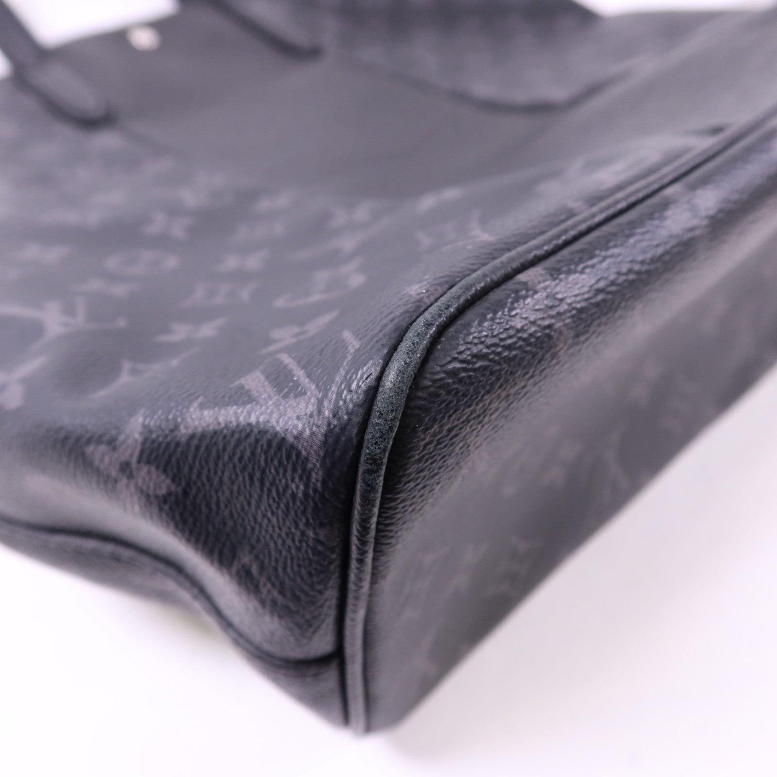 LOUIS VUITTON Taigarama Monogram Eclipse City Tote銀扣肩背袋