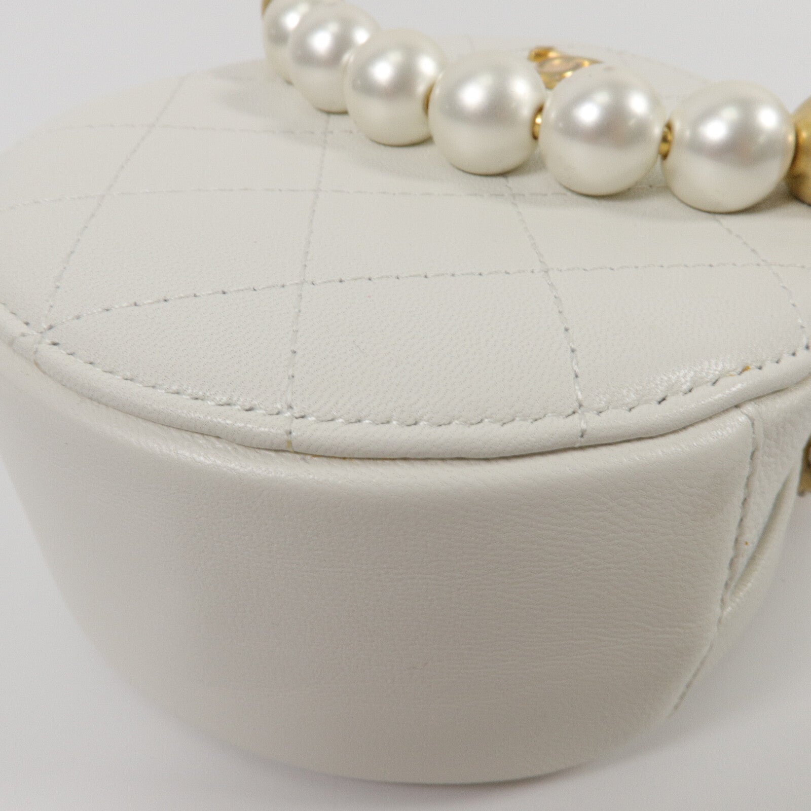 CHANEL 牛皮皮革Chain Shoulder鏈帶肩背袋