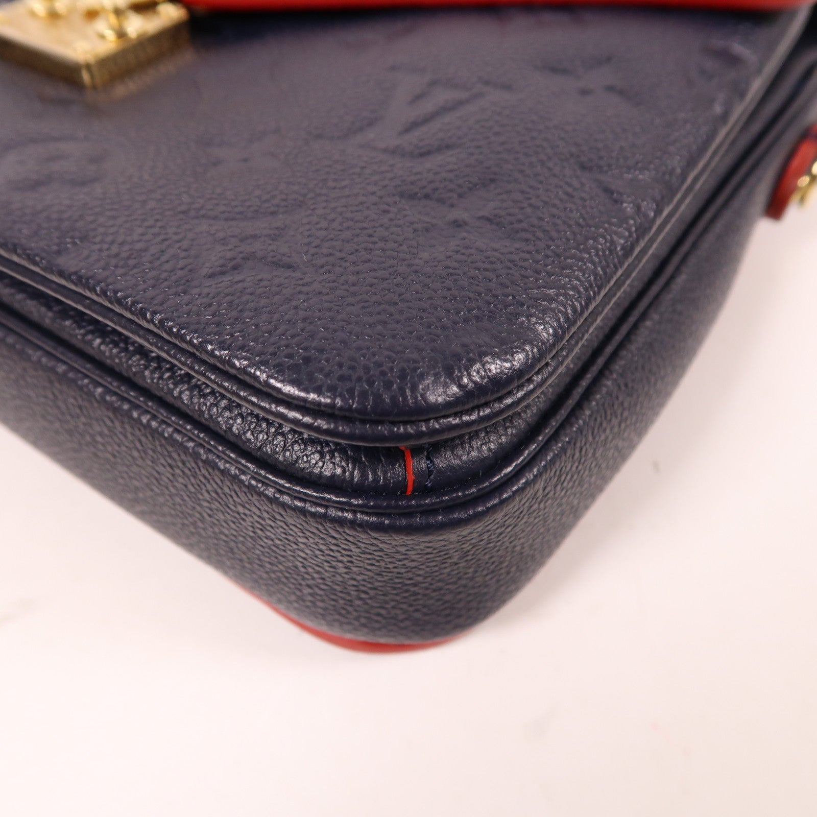 LOUIS VUITTON Monogram Empreinte Pochette Metis金扣手挽肩背兩用袋深藍色