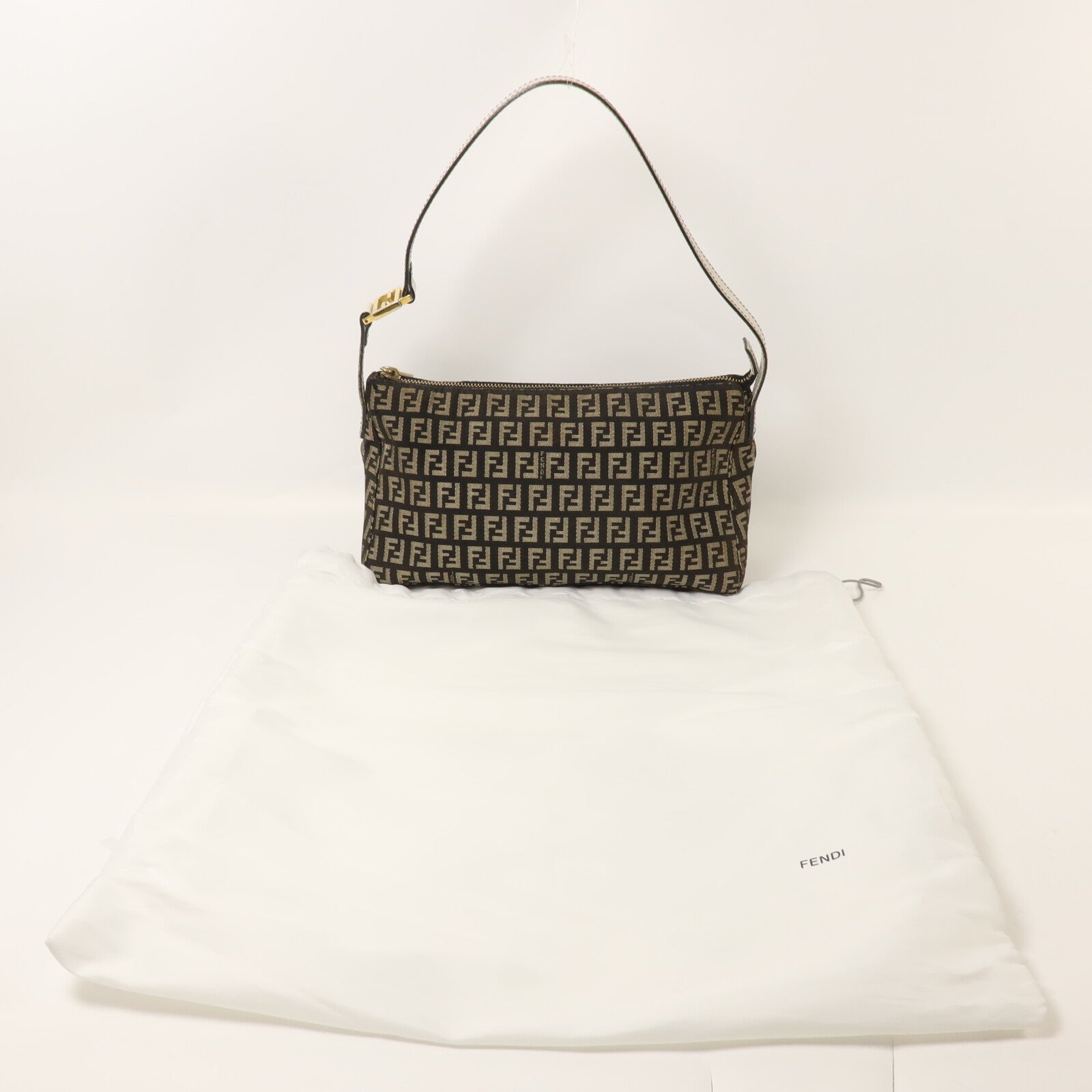 FENDI 帆布Shoulder Bag肩背袋