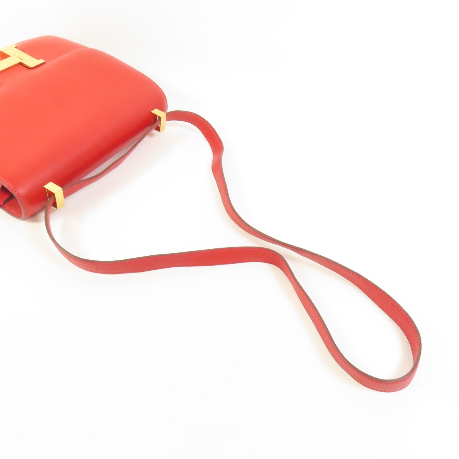 HERMES Swift皮革Constance 24金扣肩背袋Red