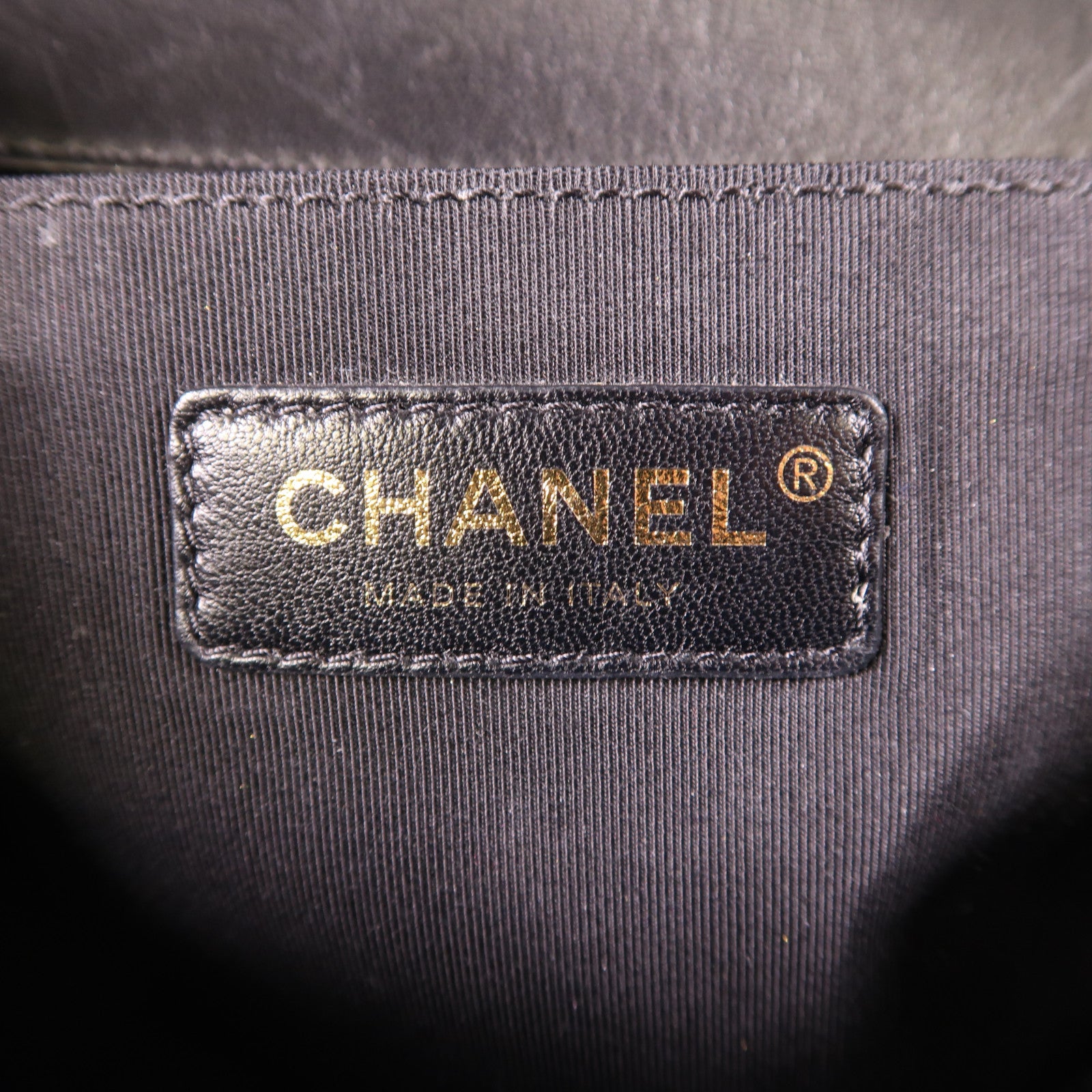 CHANEL 牛皮皮革Boy 25金扣鏈帶肩背袋