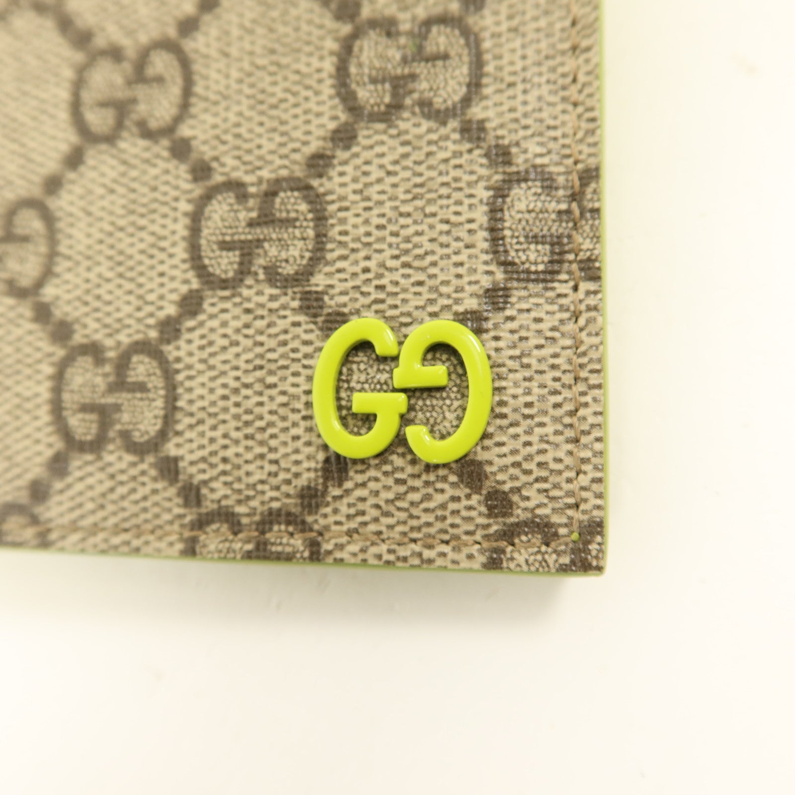 GUCCI 塗層帆布GG Supreme Bifold Wallet錢包