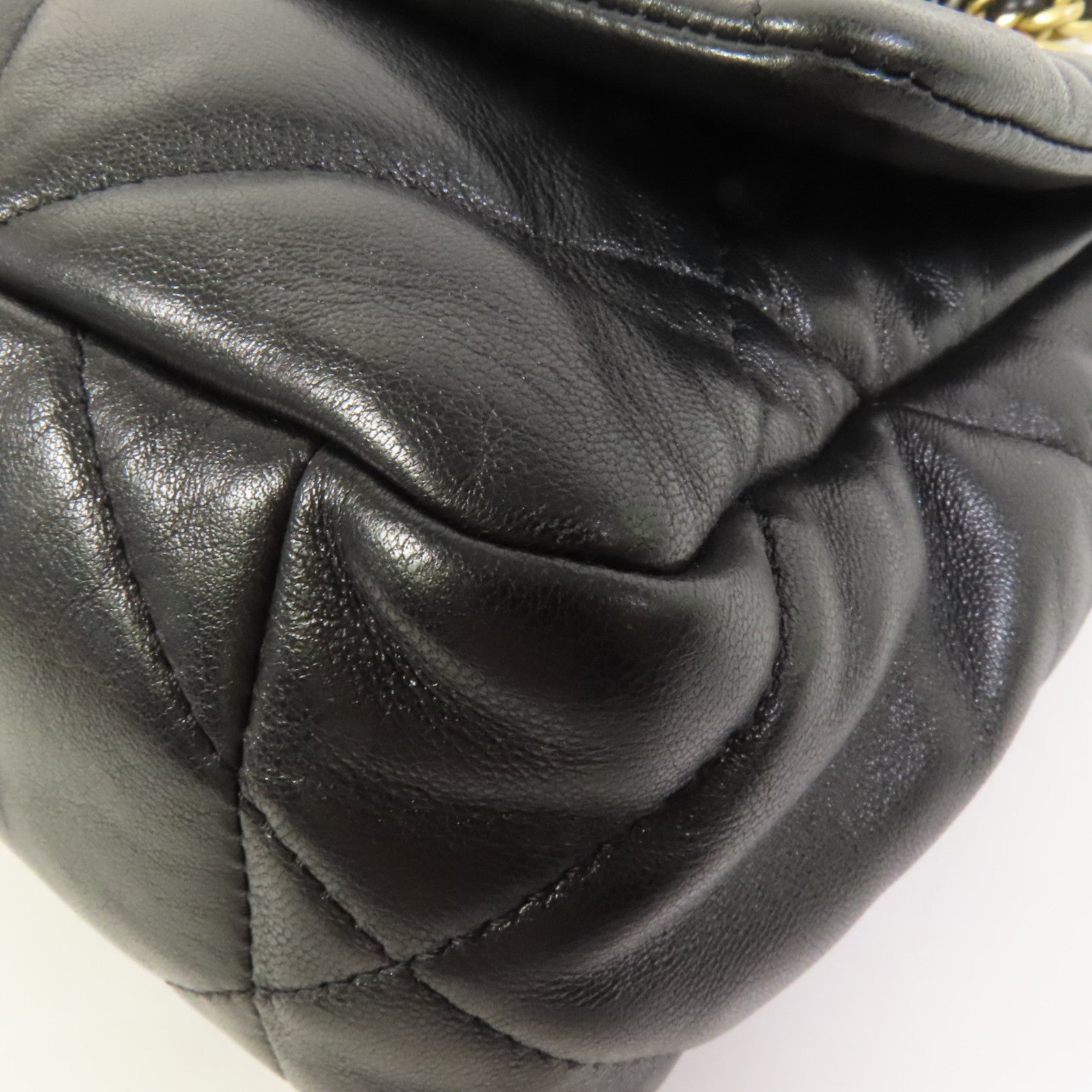 CHANEL 羊皮皮革Chanel 19 Small金扣鏈帶肩背袋