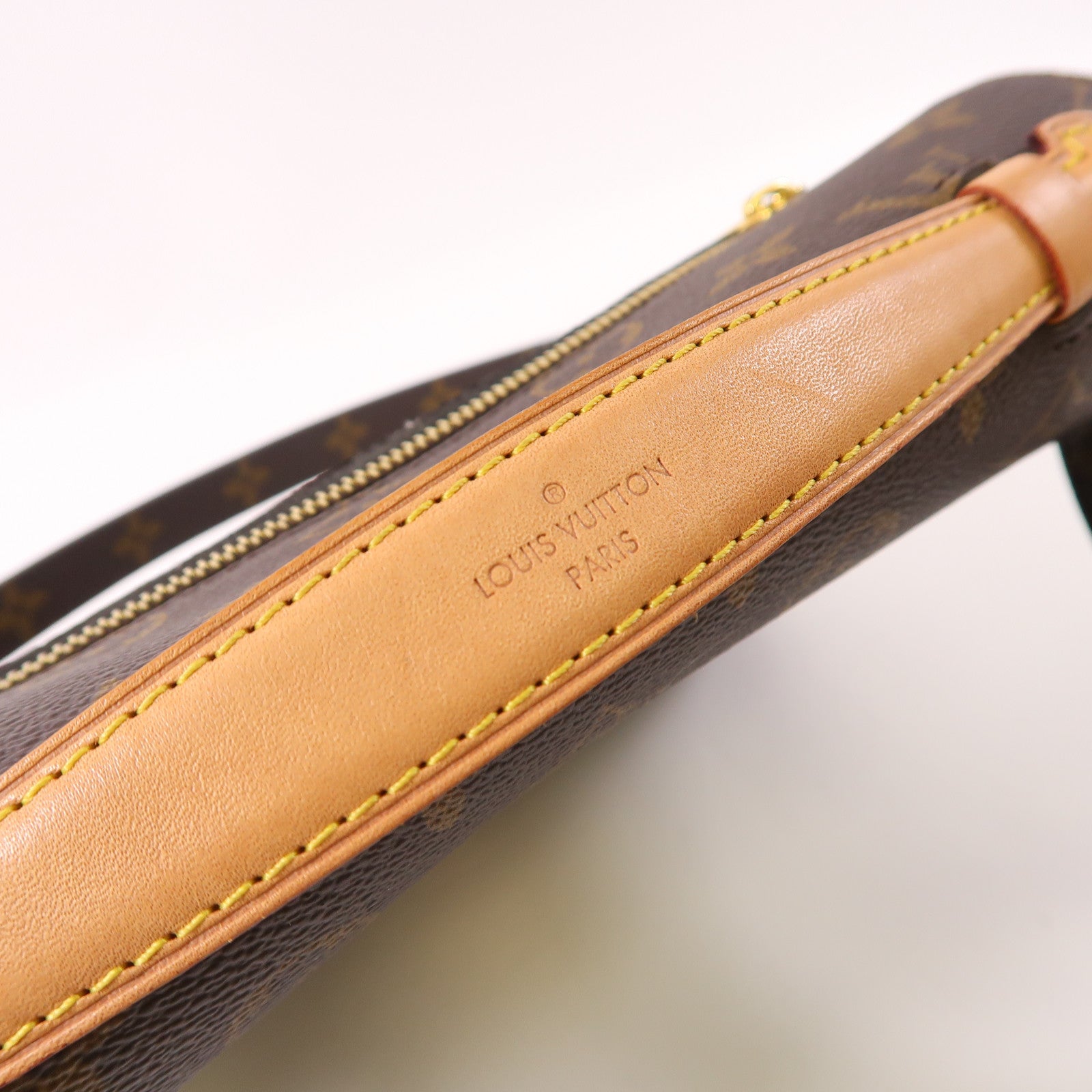 LOUIS VUITTON Monogram Pochette Metis MM金扣手挽肩背兩用袋