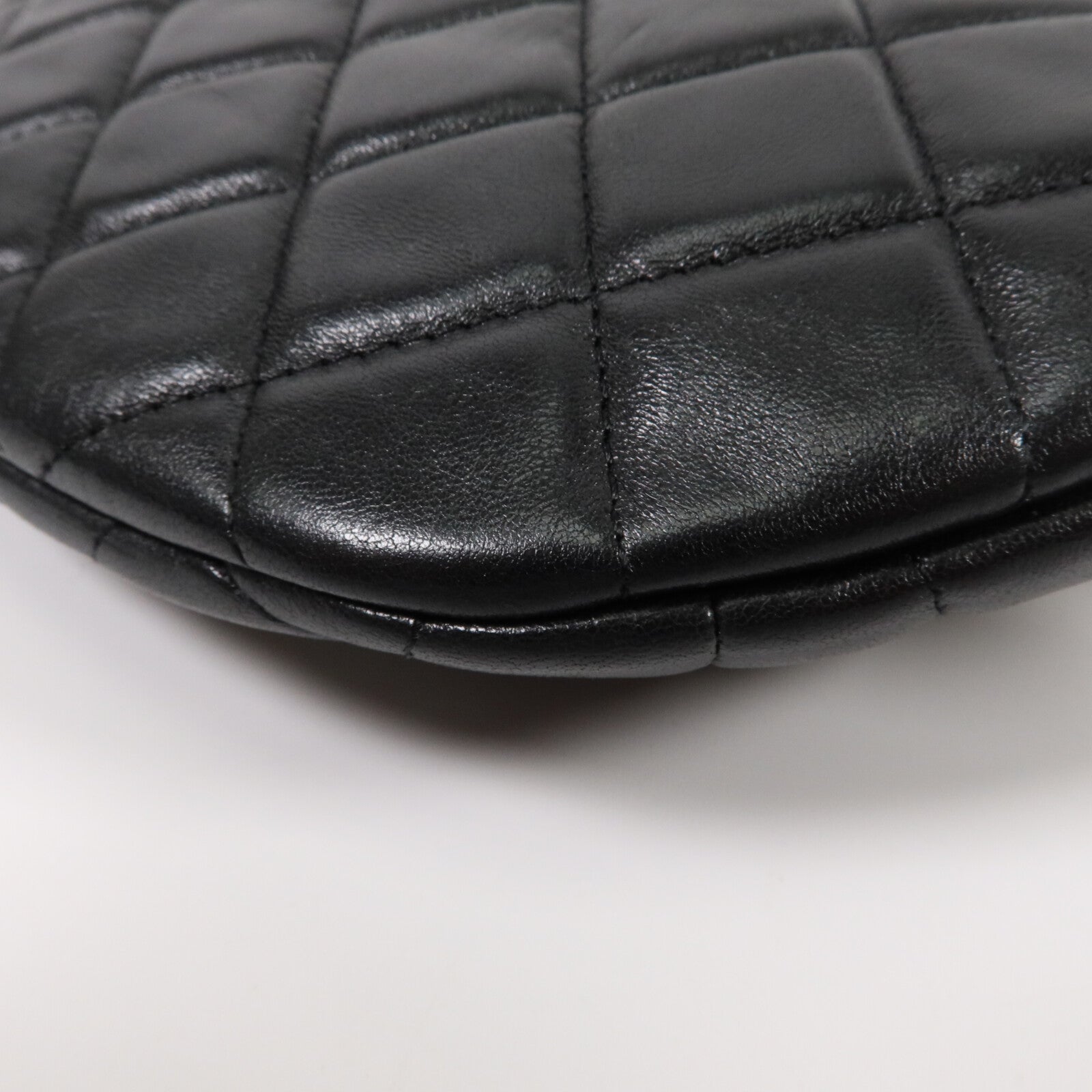 CHANEL 羊皮皮革24P Waist Bag腰包