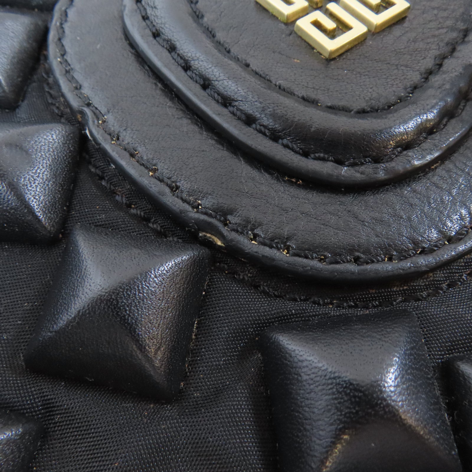 GIVENCHY 【激減優惠】尼龍Nightingale Studded Bag金扣手挽肩背兩用袋黑色