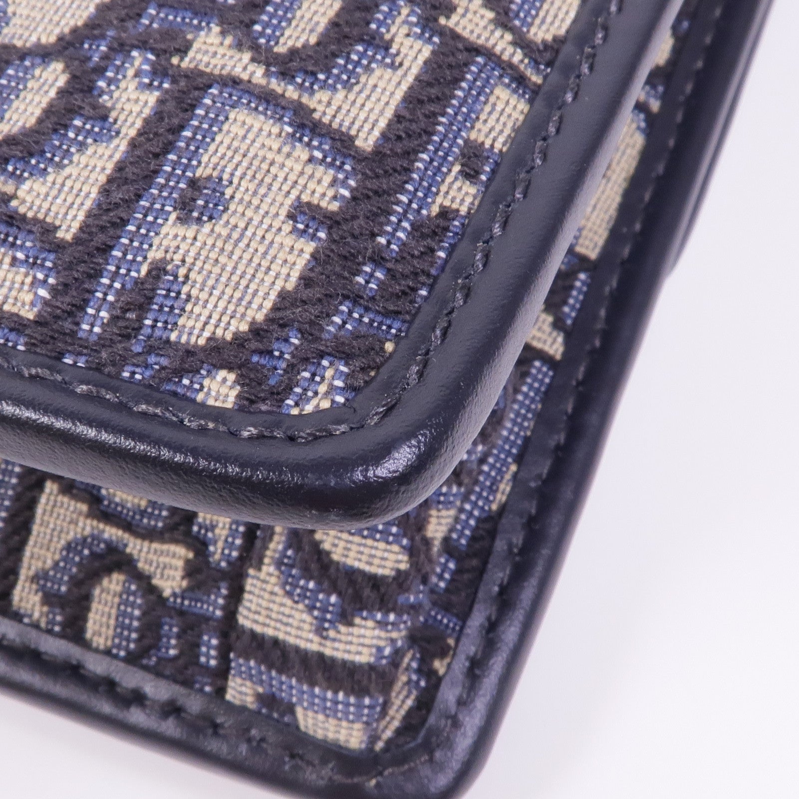 Dior 帆布Montaigne金扣鏈帶肩背袋