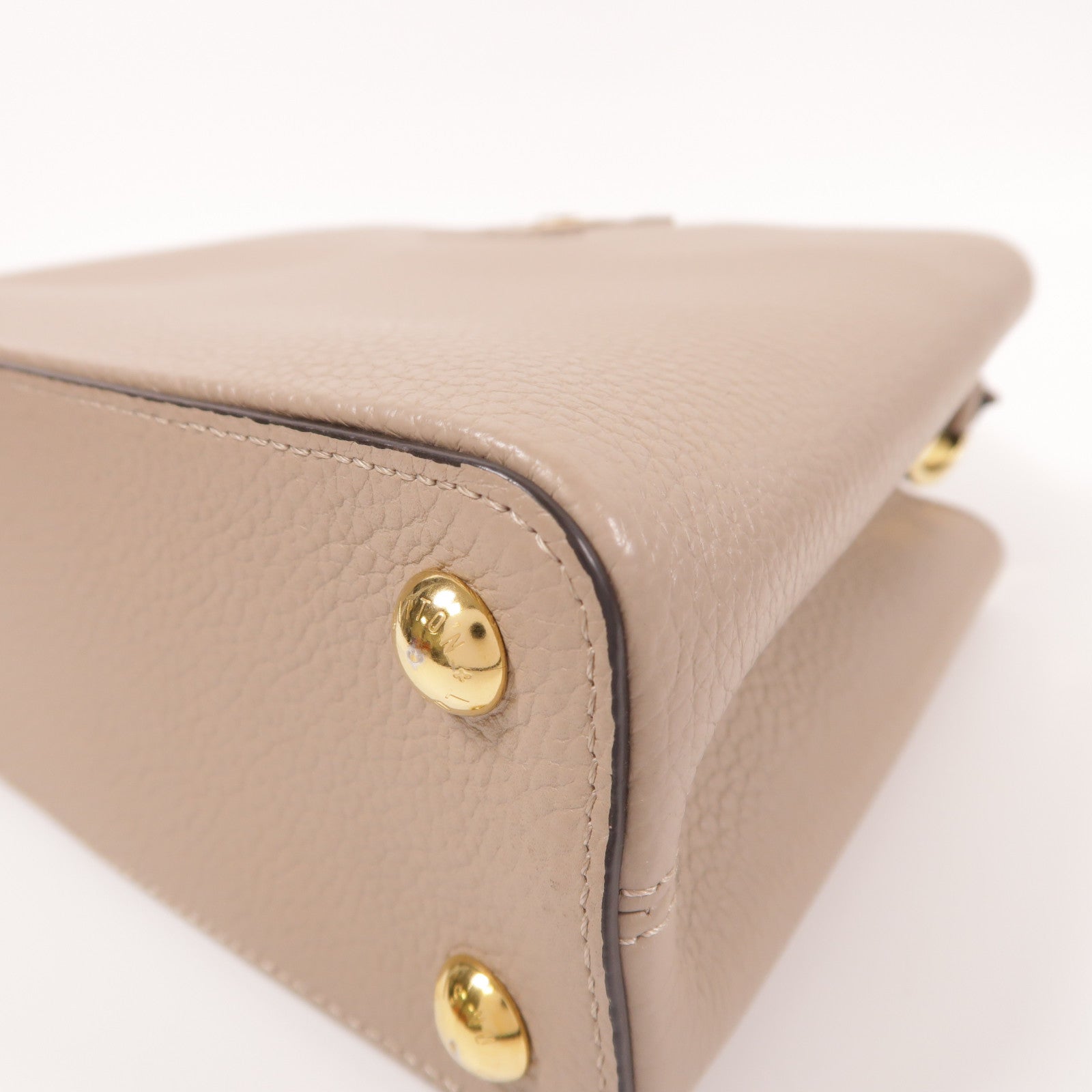 LOUIS VUITTON Taurillon皮革Capucines BB金扣手挽肩背兩用袋