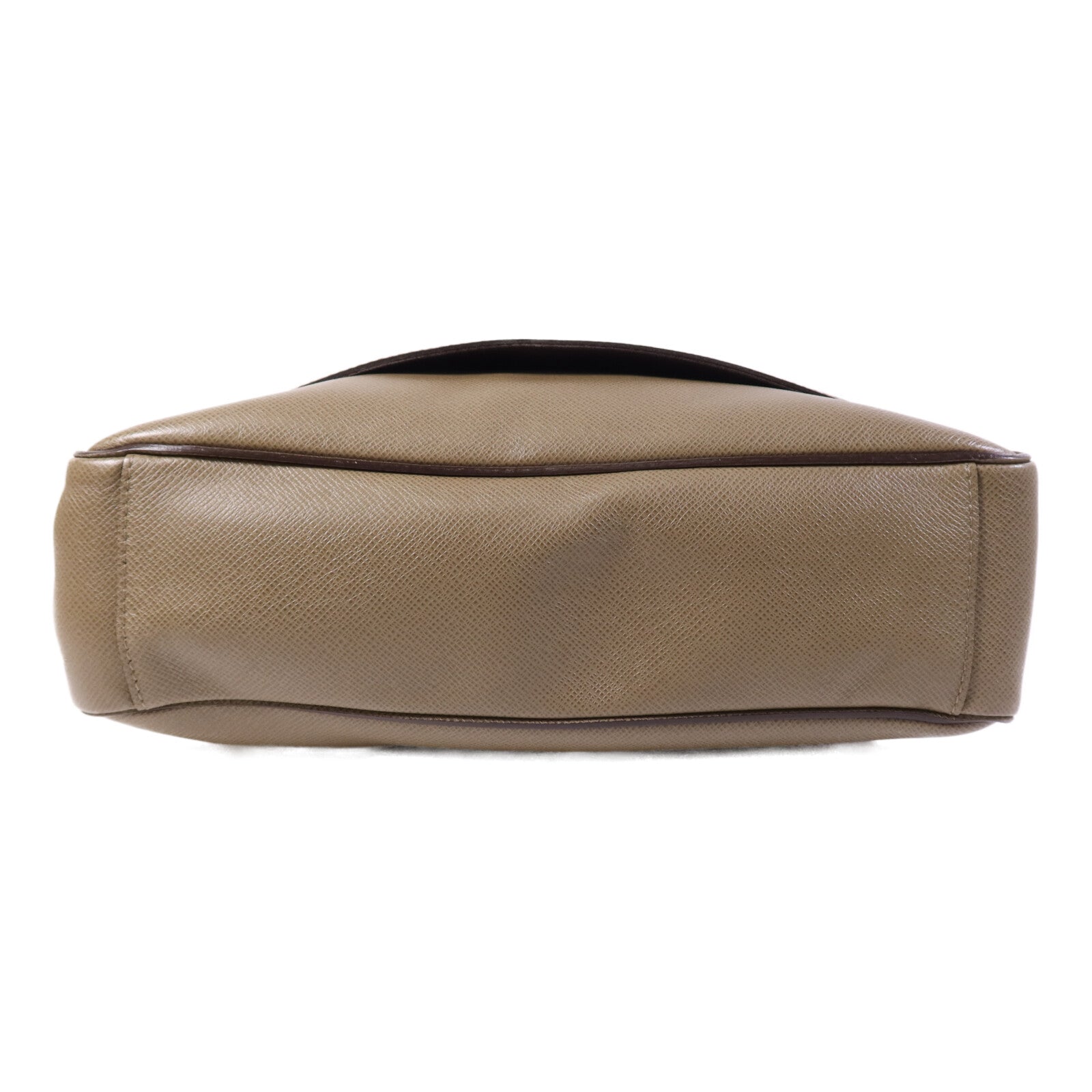 LOUIS VUITTON Taiga Roman MM銀扣肩背袋