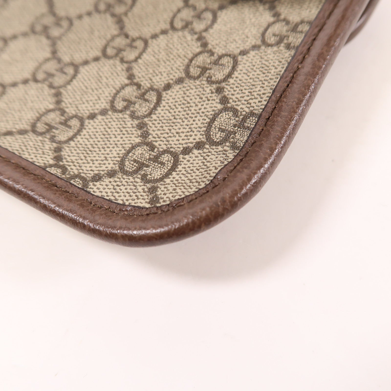 GUCCI 【激減優惠】塗層帆布Neo Vintage GG Supreme金扣腰包