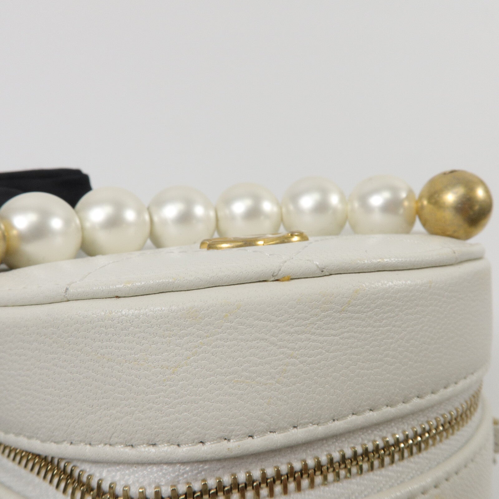 CHANEL 牛皮皮革Chain Shoulder鏈帶肩背袋