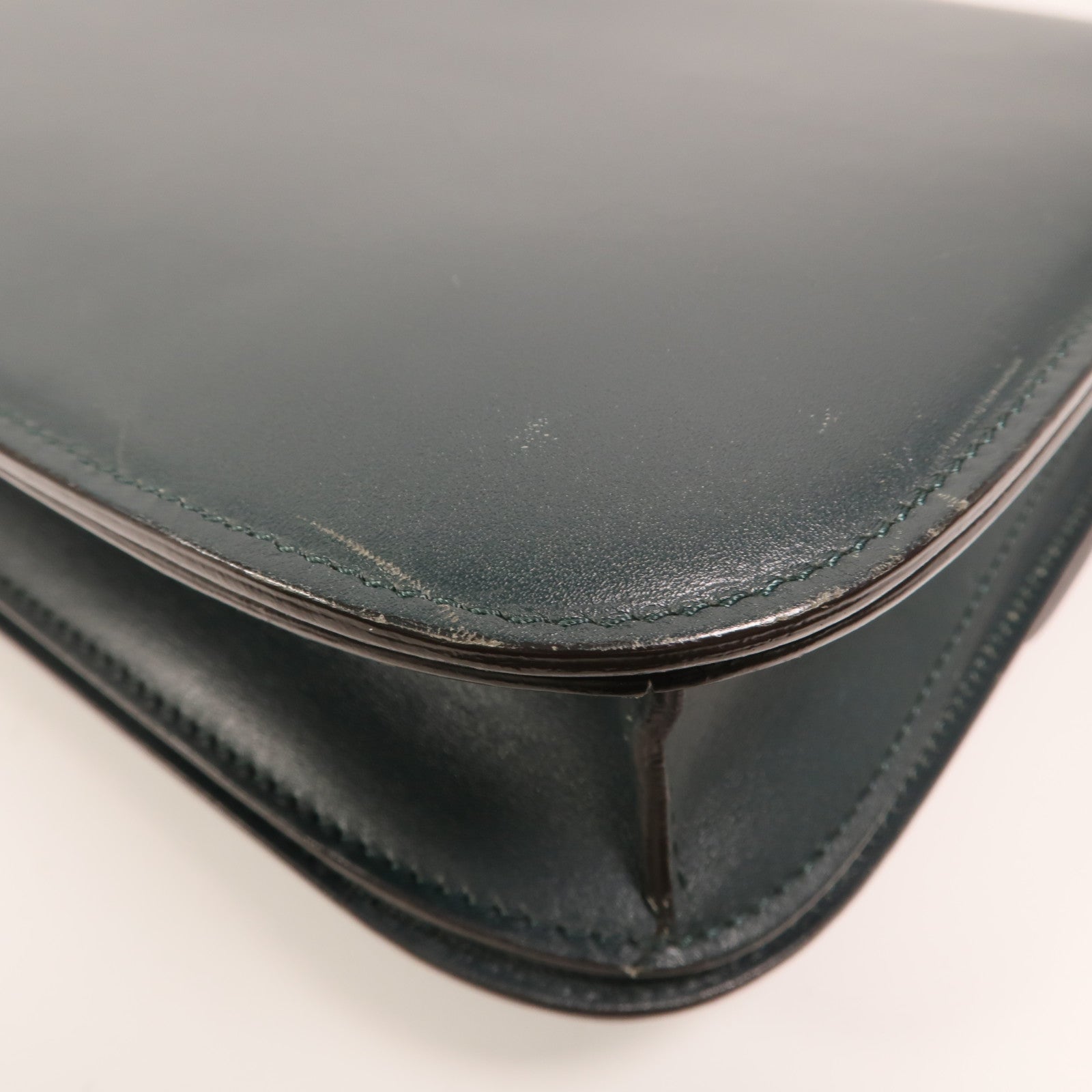 CELINE 牛皮皮革Classic Box金扣肩背袋