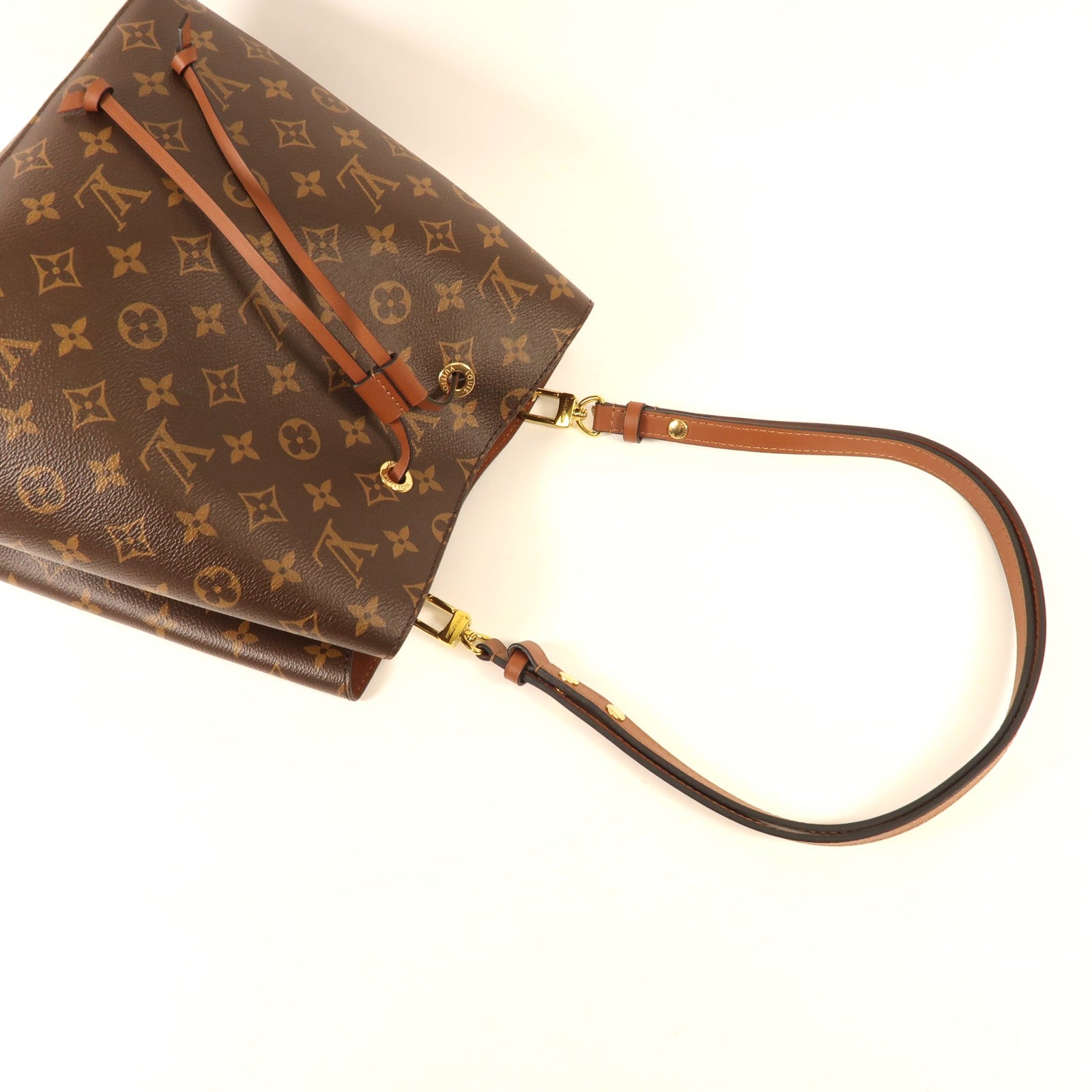 LOUIS VUITTON Monogram Neo Noe MM金扣肩背袋