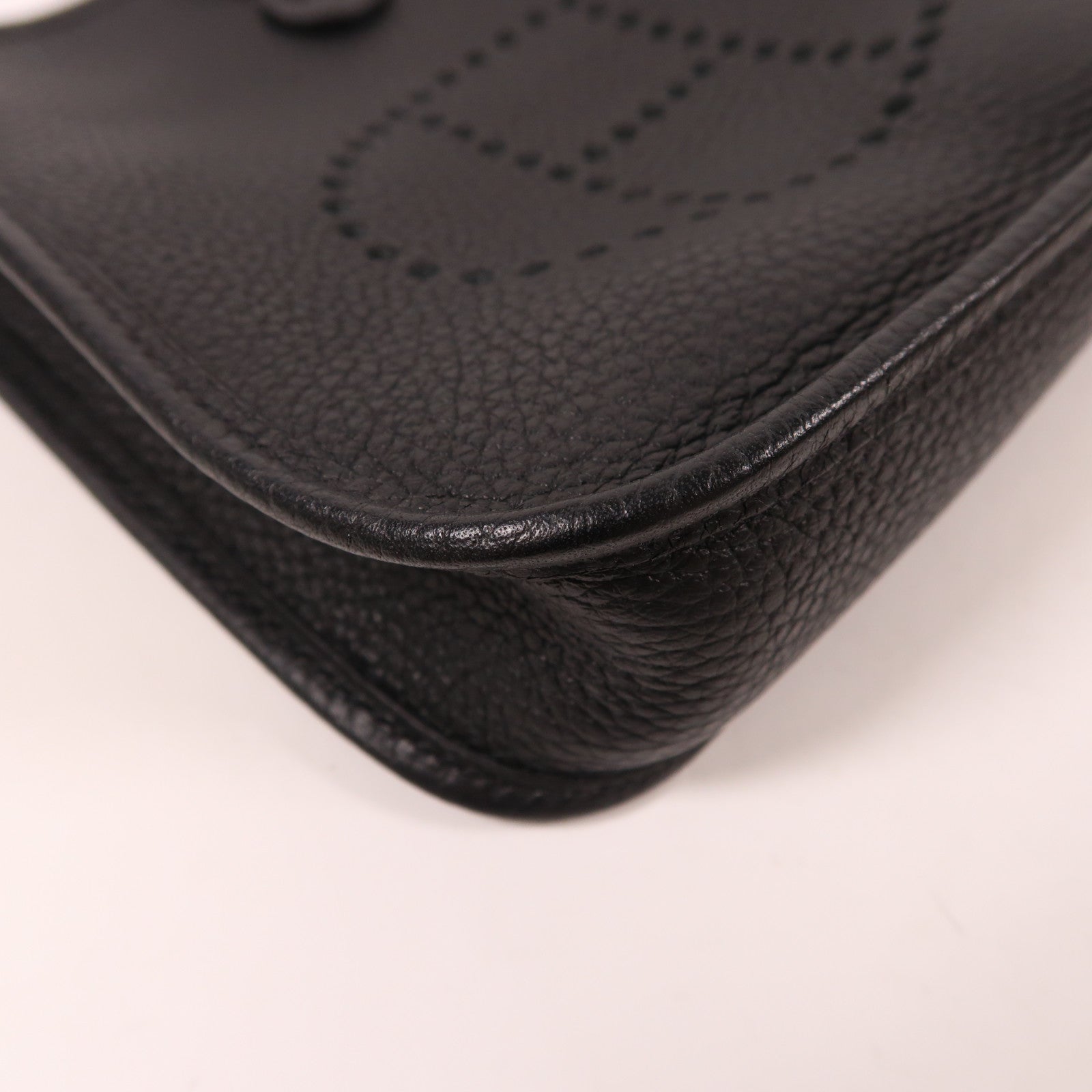 HERMES Clemence皮革Evelyne TPM金扣肩背袋黑色