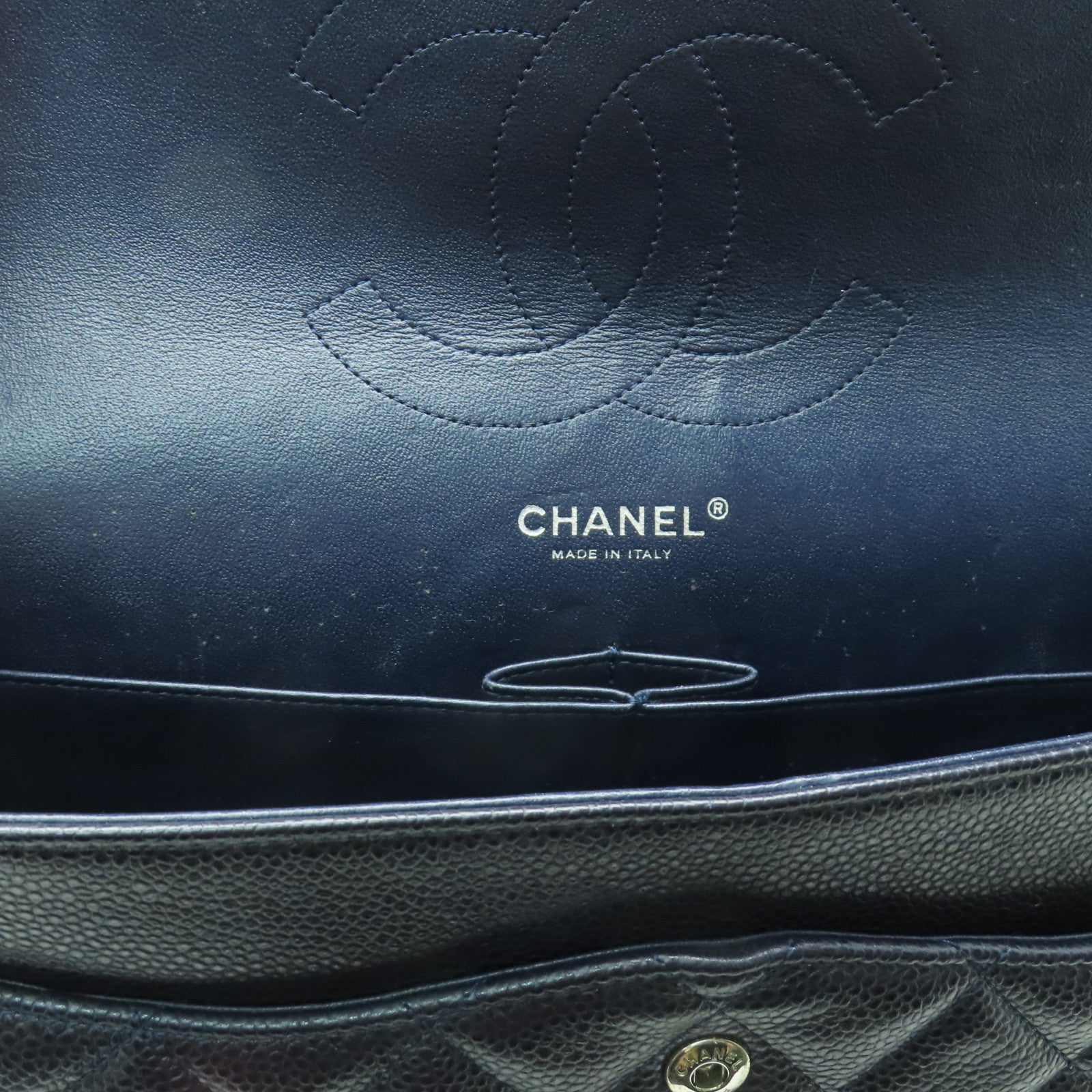 CHANEL 【激減優惠】菱格Caviar皮革Jumbo銀扣鏈帶肩背袋深藍色