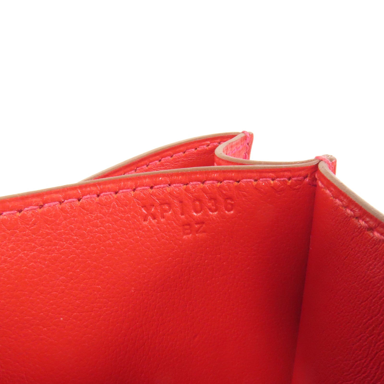 HERMES Swift皮革Constance 24金扣肩背袋Red