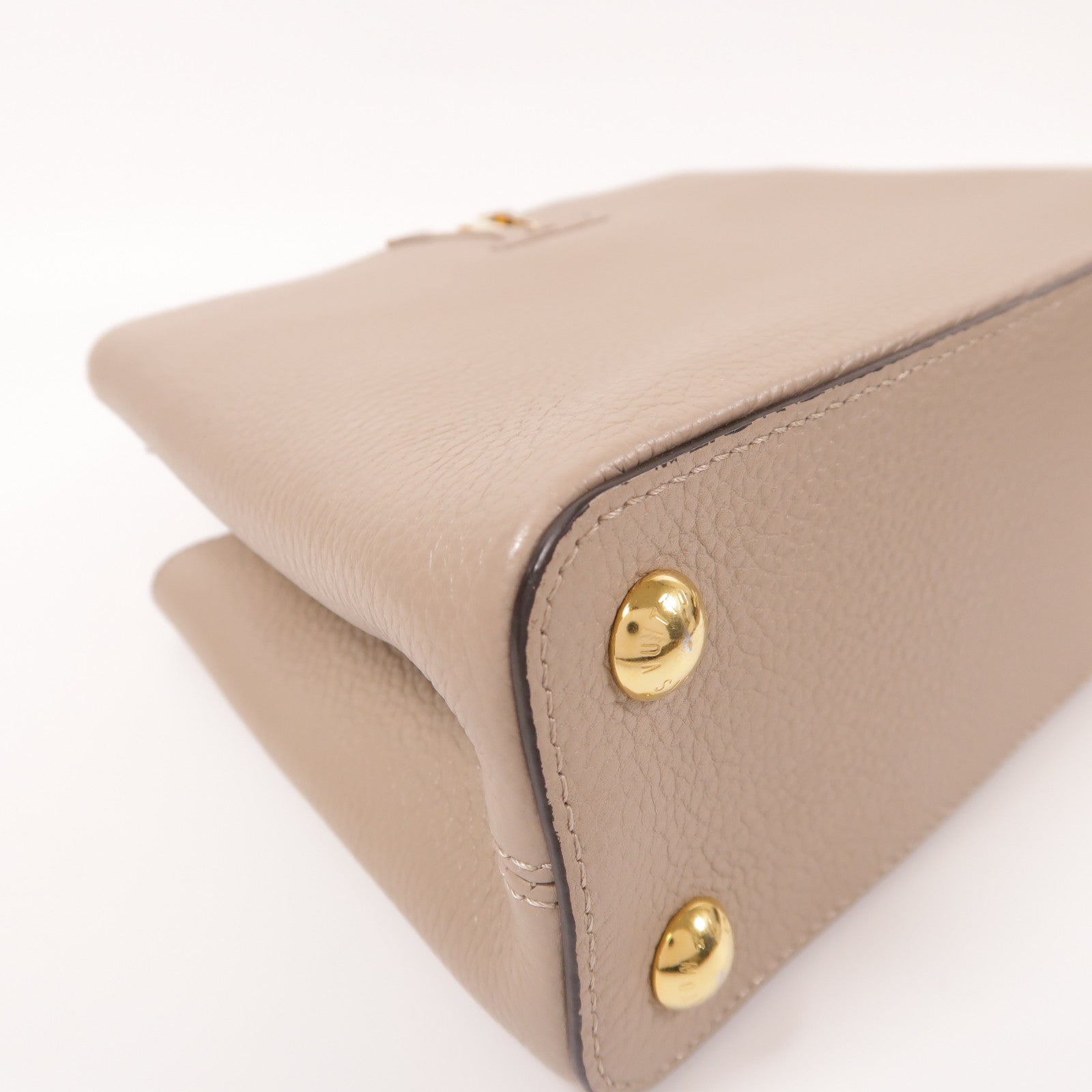 LOUIS VUITTON Taurillon皮革Capucines BB金扣手挽肩背兩用袋