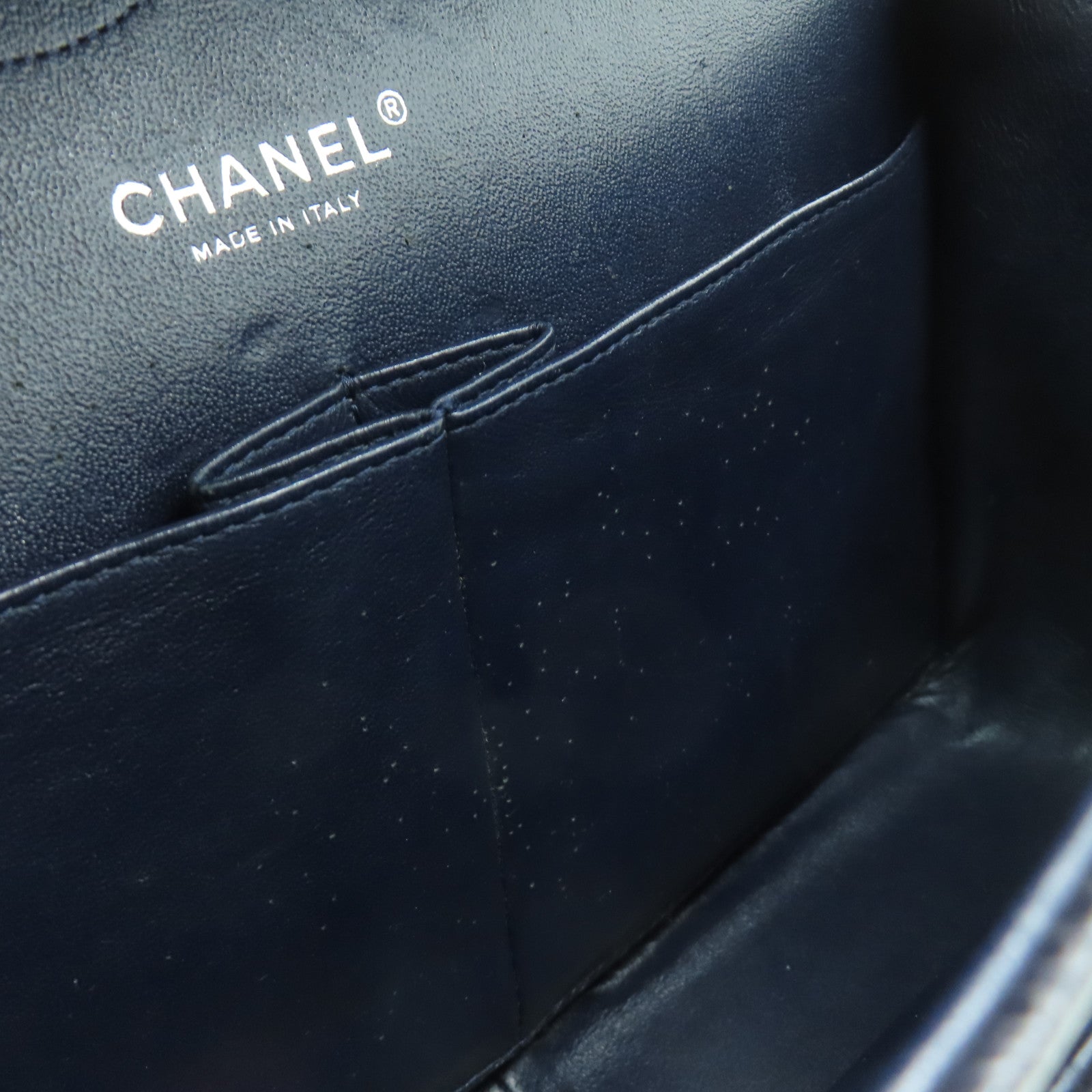 CHANEL 【激減優惠】菱格Caviar皮革Jumbo銀扣鏈帶肩背袋深藍色