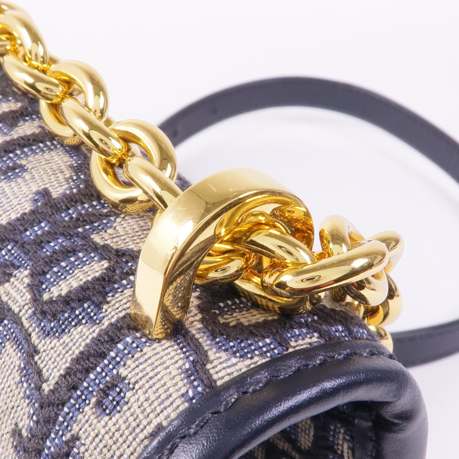 Dior 帆布Montaigne金扣鏈帶肩背袋