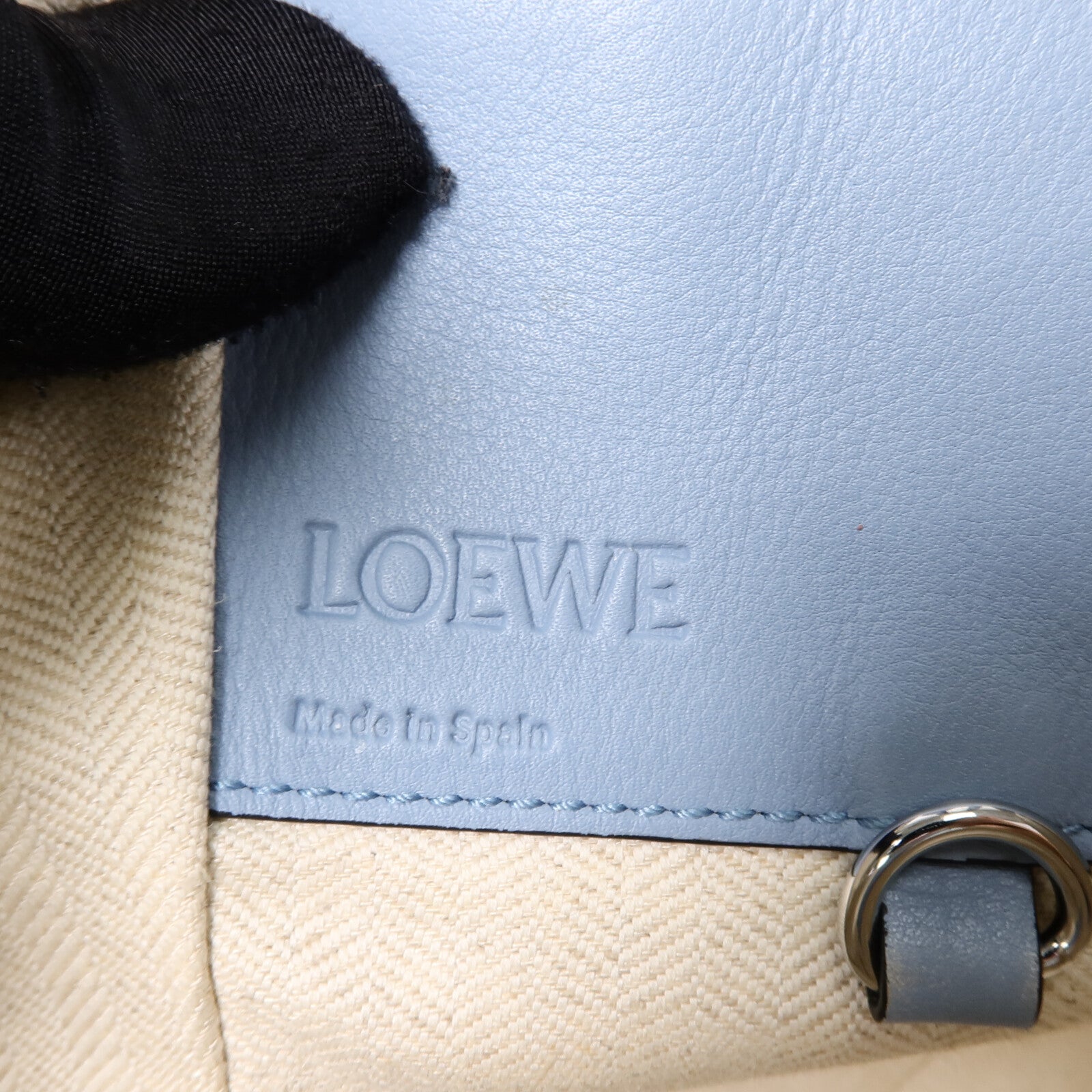 LOEWE 牛皮皮革Hammock Medium手挽肩背兩用袋