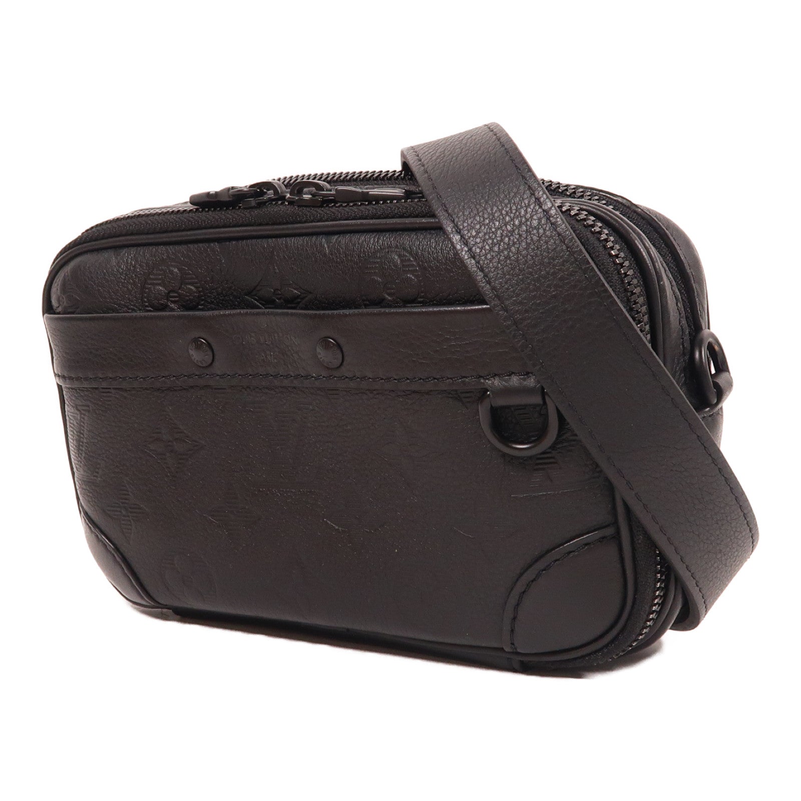 LOUIS VUITTON Monogram Shadow Alpha Wearable Wallet肩背袋