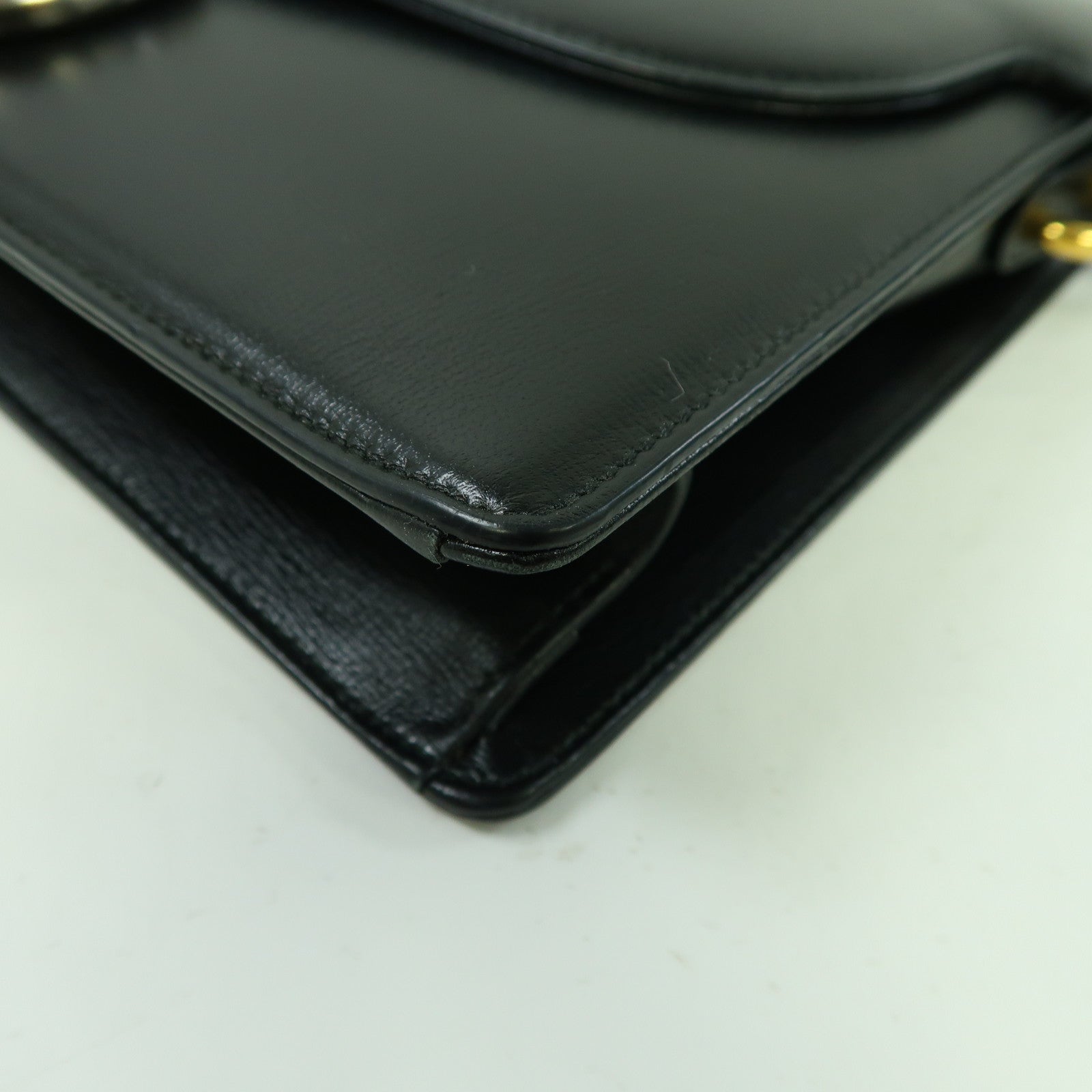 GUCCI 【激減優惠】牛皮皮革Shoulder Bag金扣肩背袋黑色