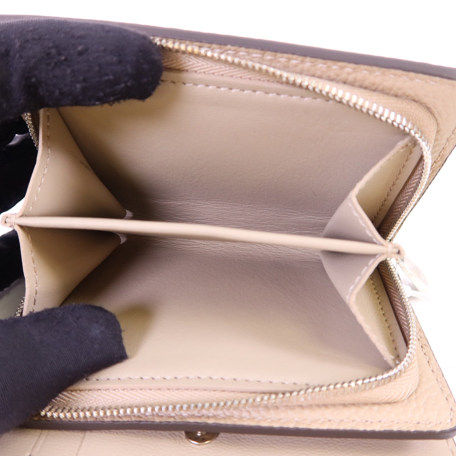 LOUIS VUITTON Mahina Clea銀扣錢包