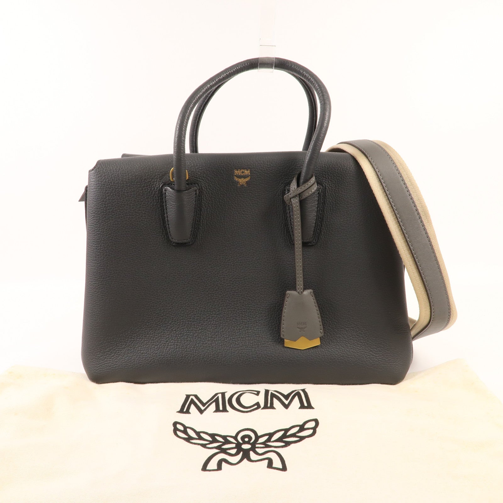 MCM 牛皮皮革Shoulder Bag金扣手挽肩背兩用袋