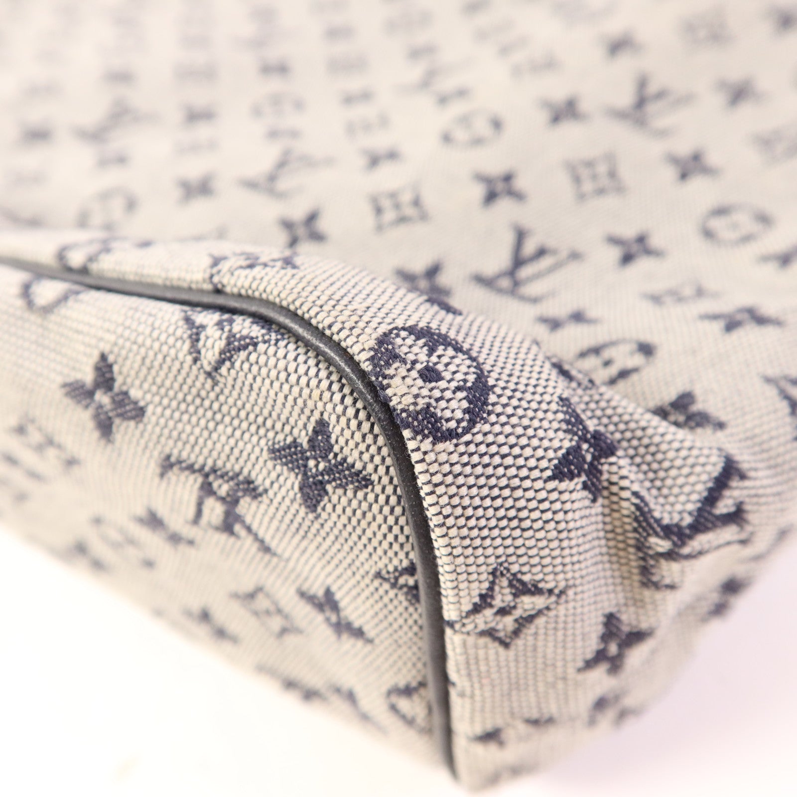 LOUIS VUITTON Monogram Mini Lucille GM金扣手挽袋