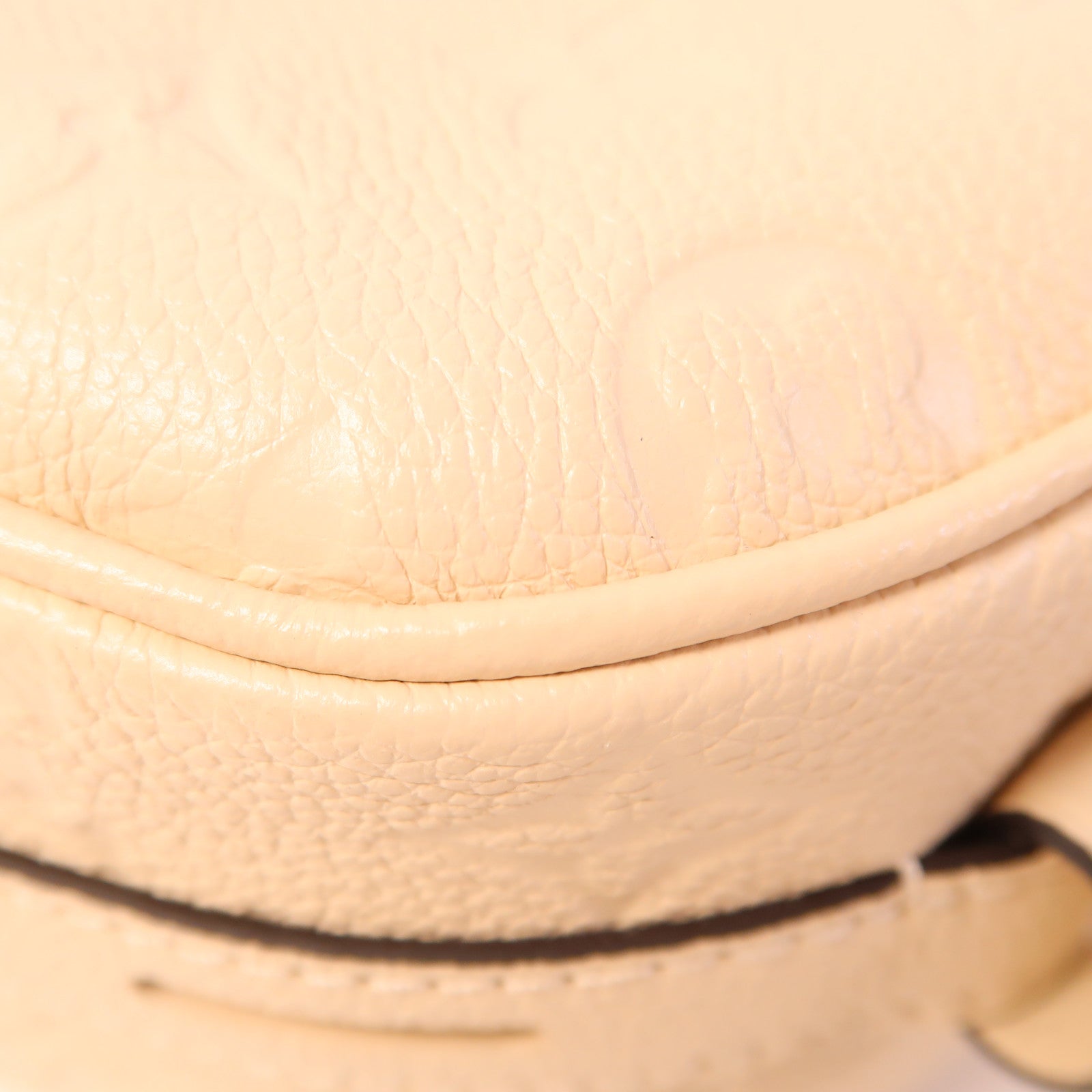 LOUIS VUITTON 【激減優惠】Monogram Empreinte Boite Chapeau Souple金扣肩背袋