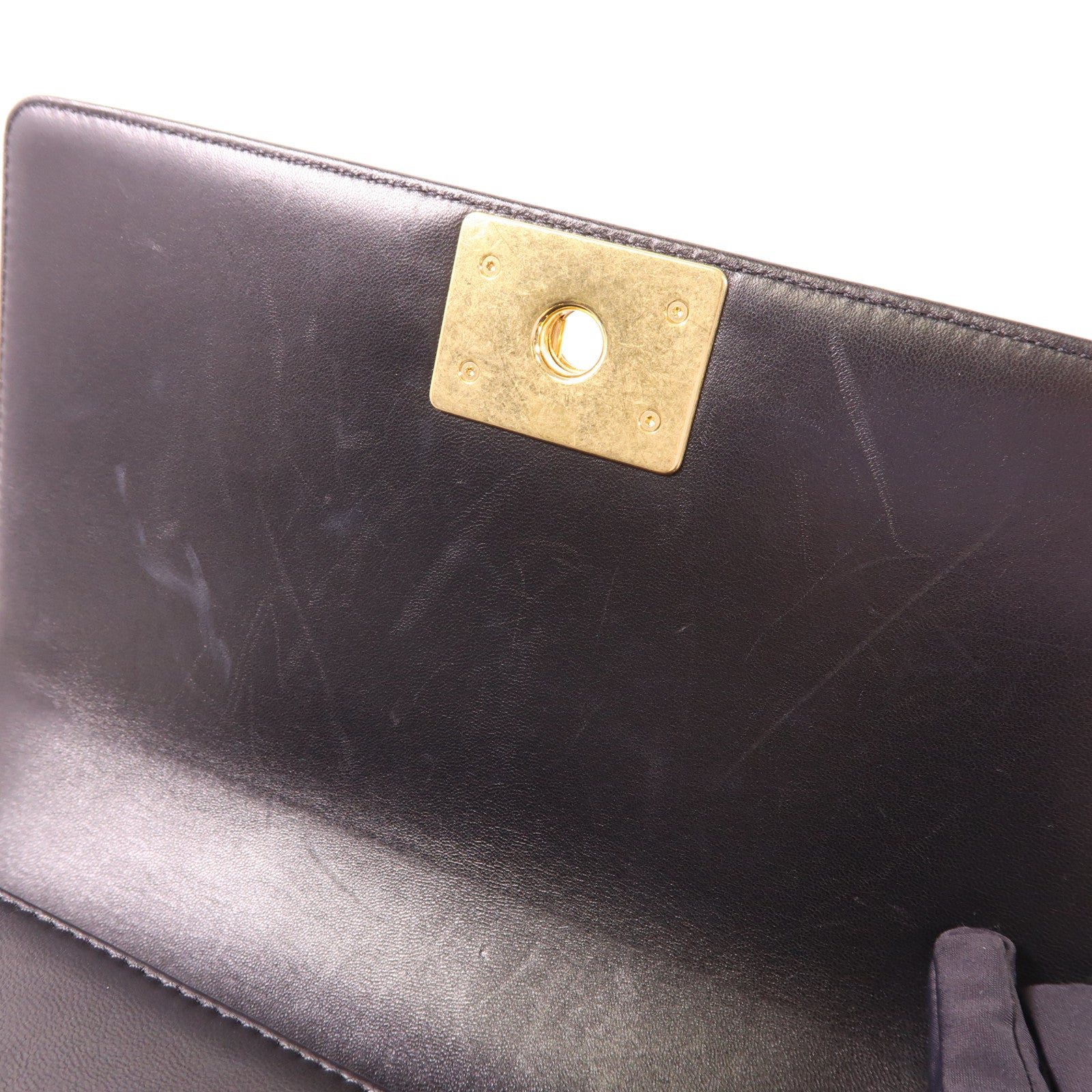 CHANEL 牛皮皮革Boy 25金扣鏈帶肩背袋