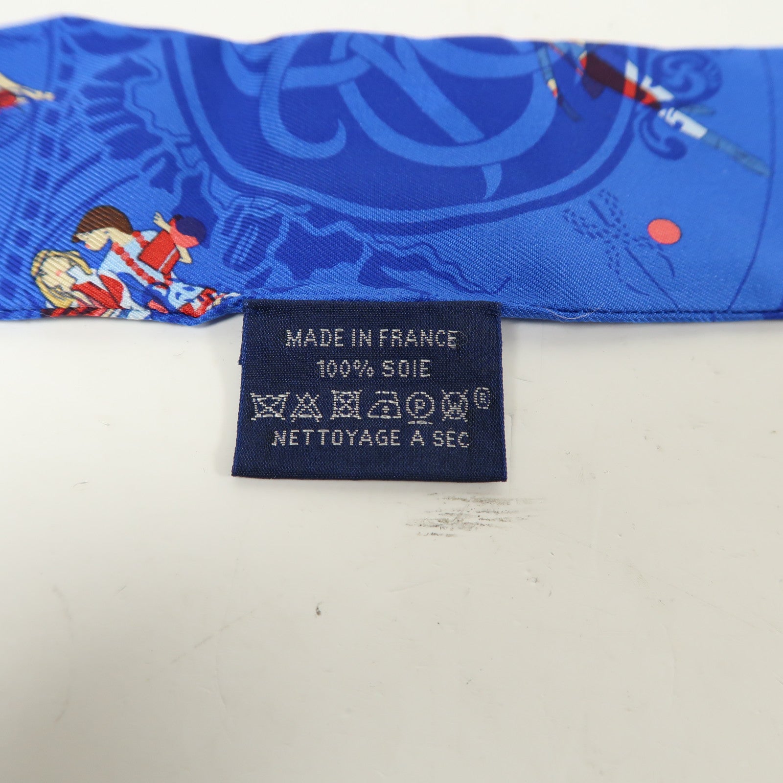 HERMES 絲質Twilly絲巾