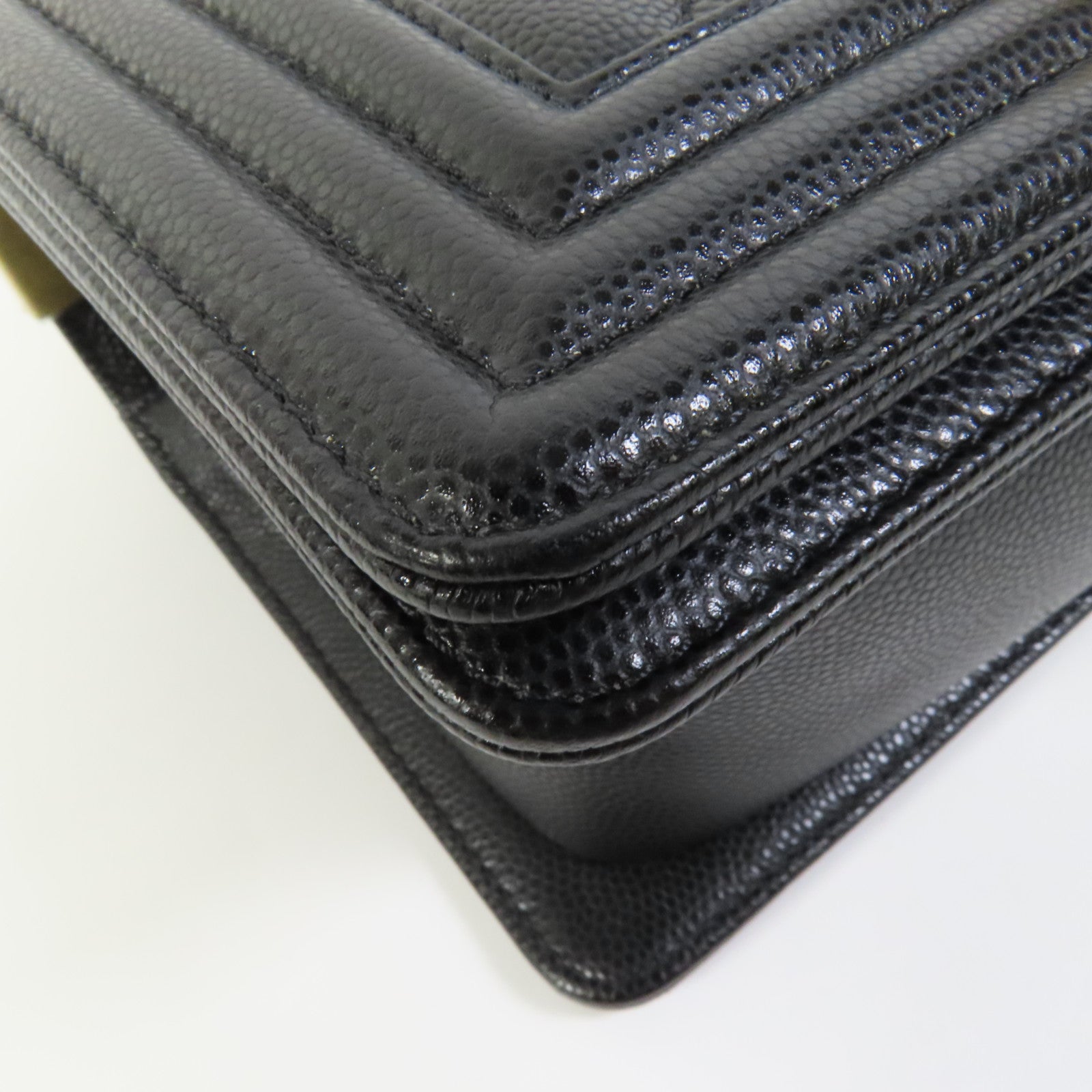 CHANEL 牛皮皮革Boy 20金扣鏈帶肩背袋