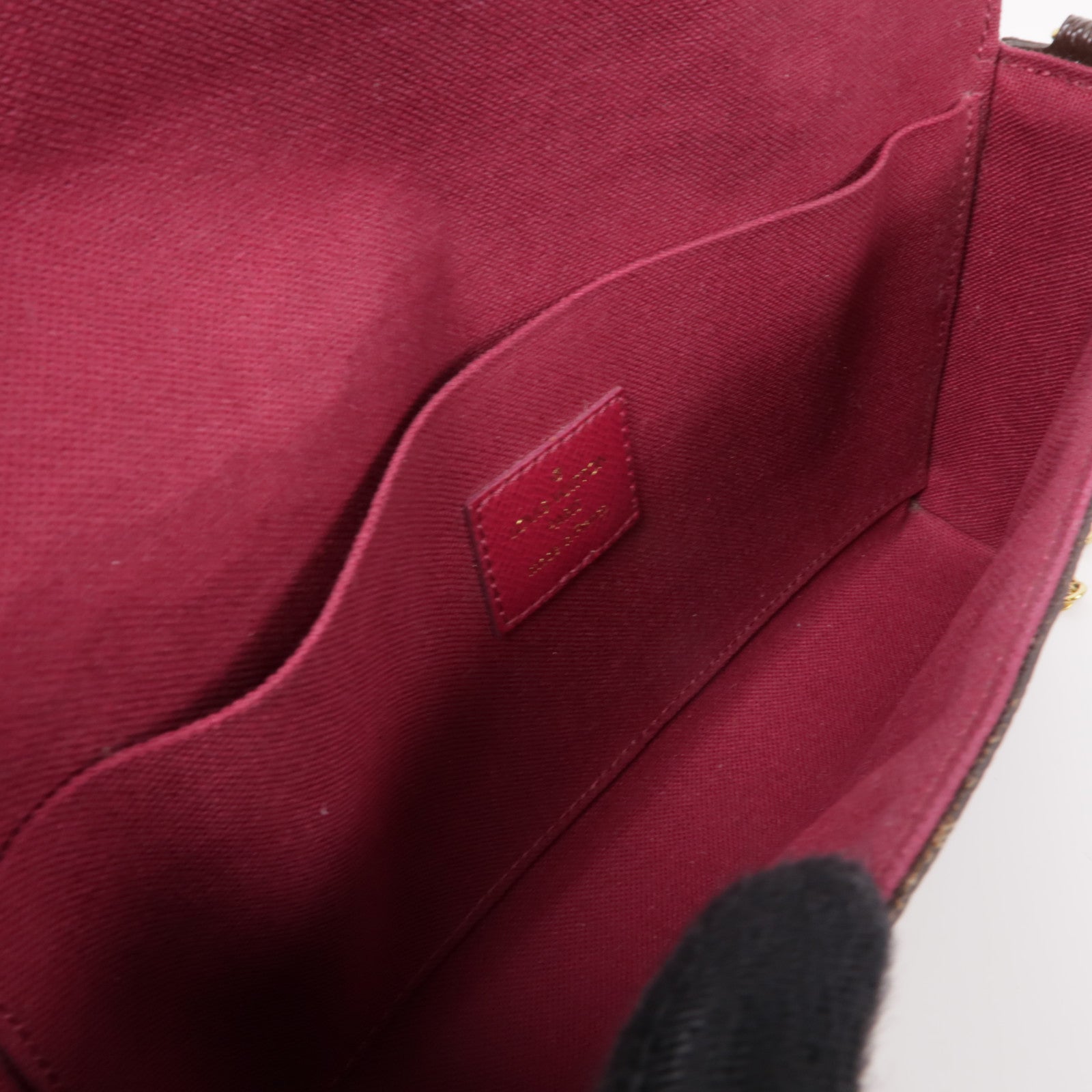 LOUIS VUITTON Monogram Pochette Felicie金扣鏈帶肩背袋
