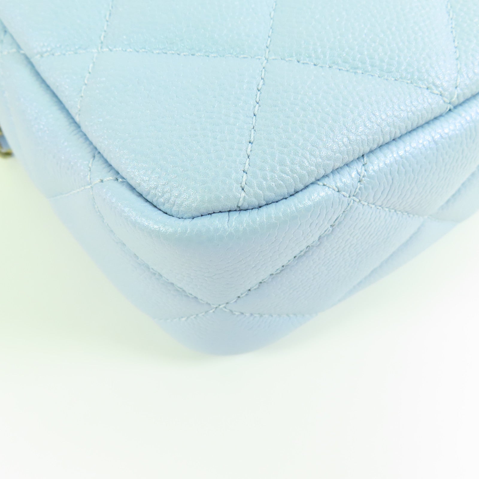 CHANEL 牛皮皮革Mini Camera Bag金扣肩背袋