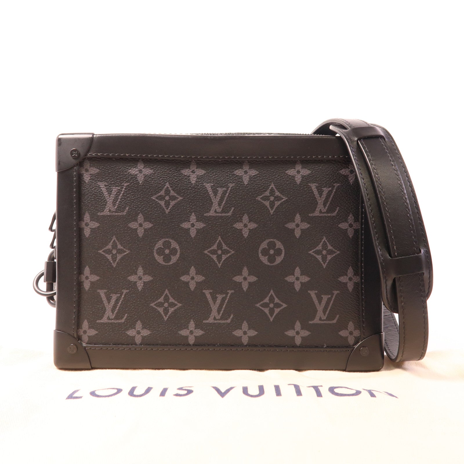 LOUIS VUITTON Monogram Eclipse Soft Trunk肩背袋
