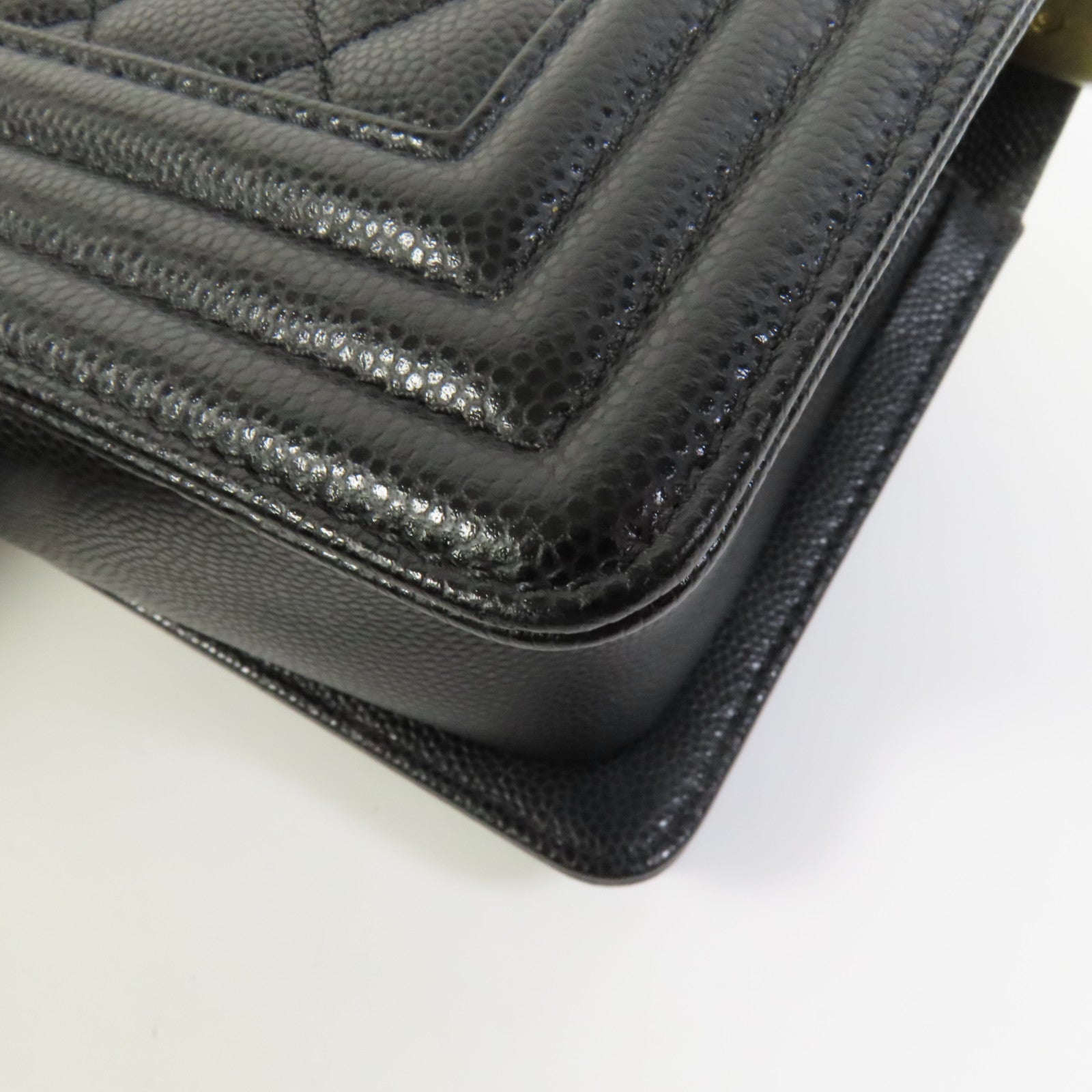 CHANEL 牛皮皮革Boy 20金扣鏈帶肩背袋