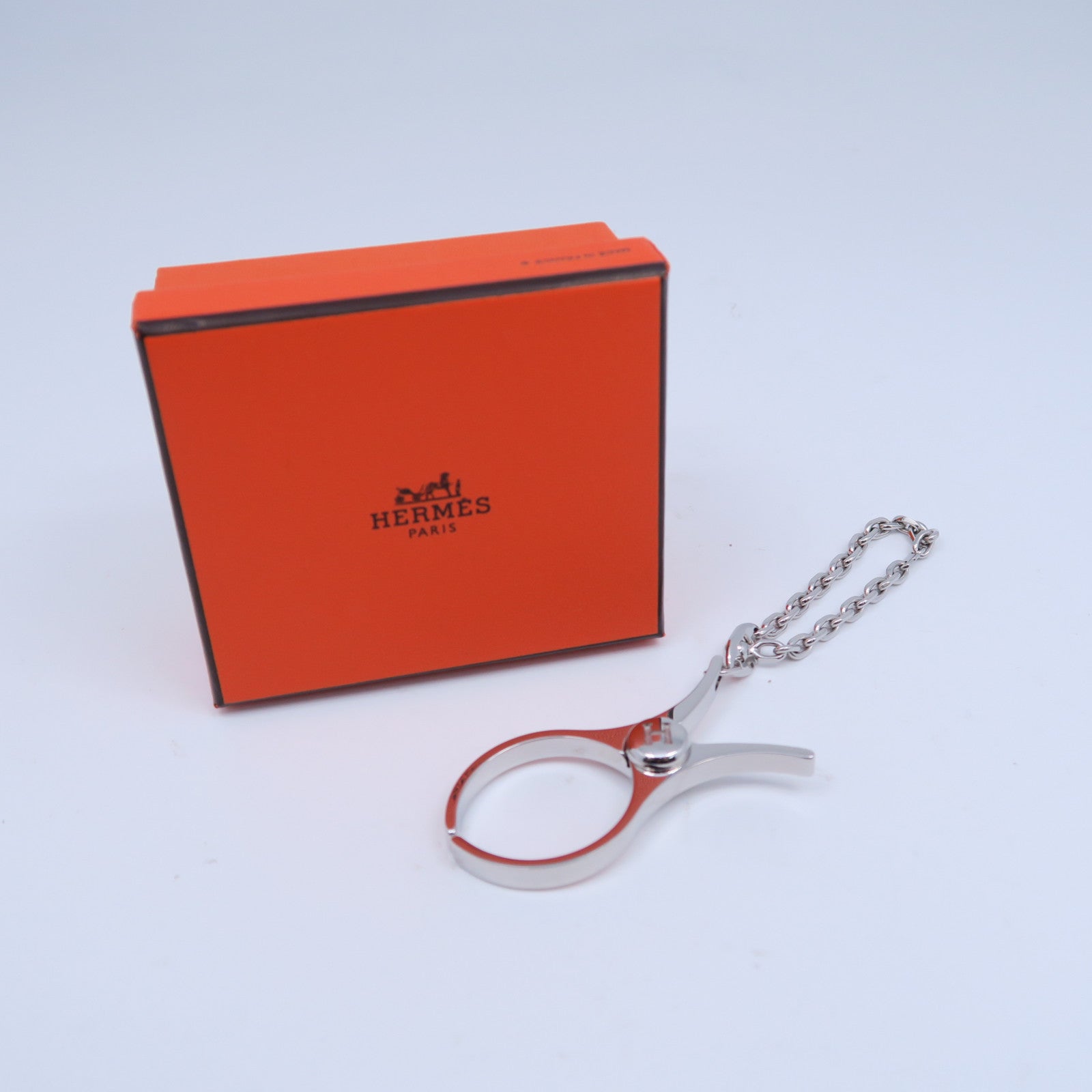 HERMES 【清倉大減價】金屬Filou Glove Clip手套夾銀色