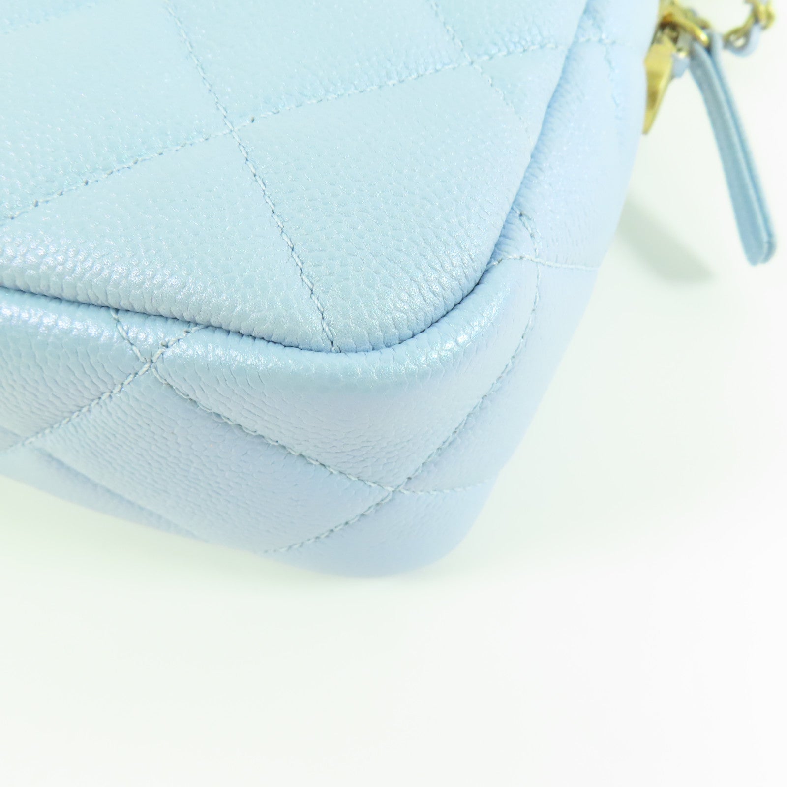 CHANEL 牛皮皮革Mini Camera Bag金扣肩背袋