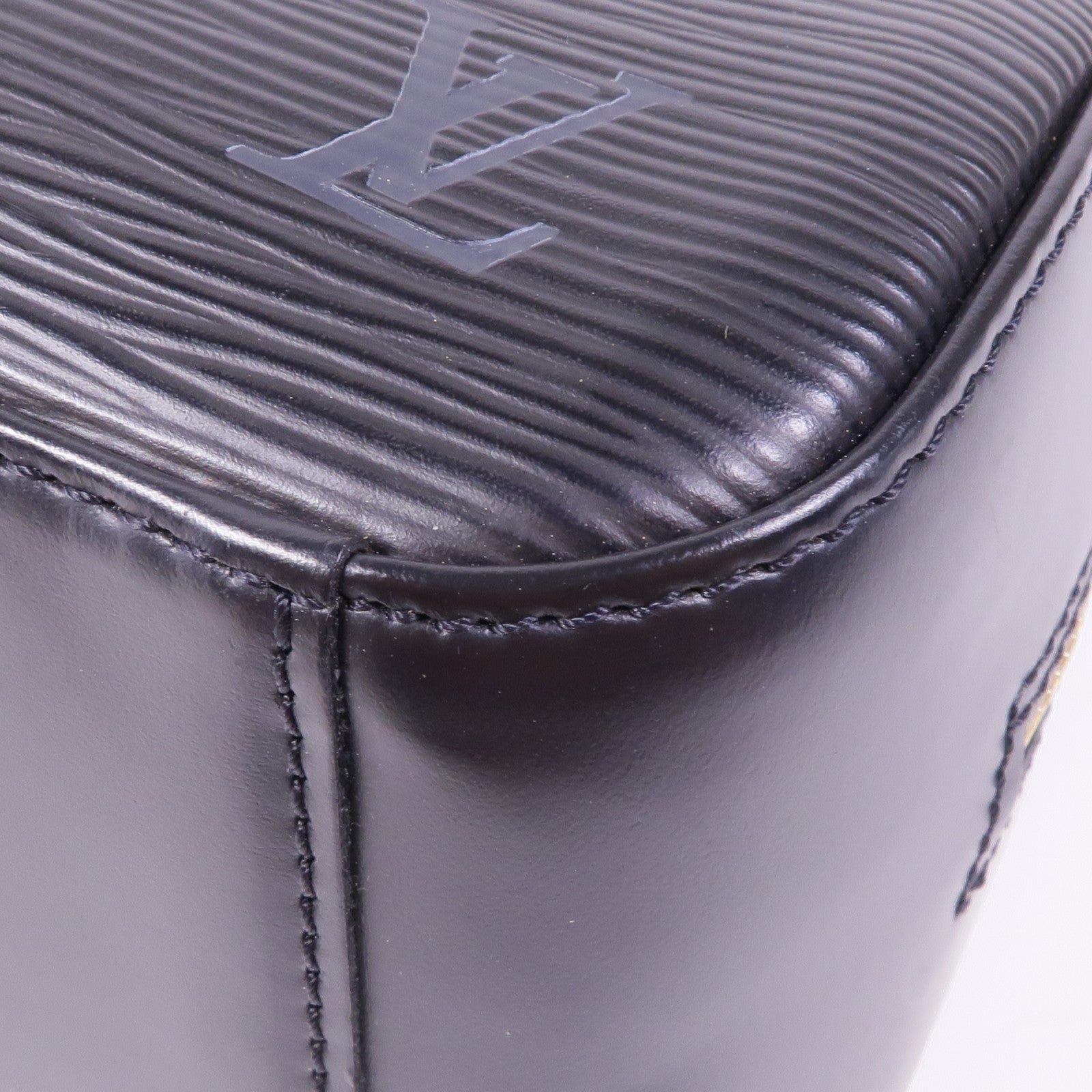 LOUIS VUITTON Epi Jasmin金扣手挽袋