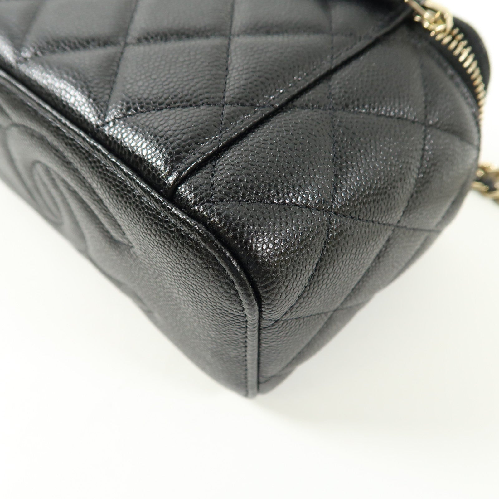 CHANEL 牛皮皮革Vanity Case金扣鏈帶肩背袋黑色