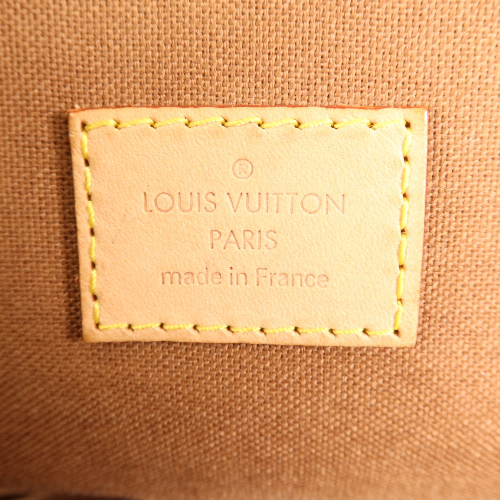 LOUIS VUITTON Monogram Lockit Vertical金扣手挽袋