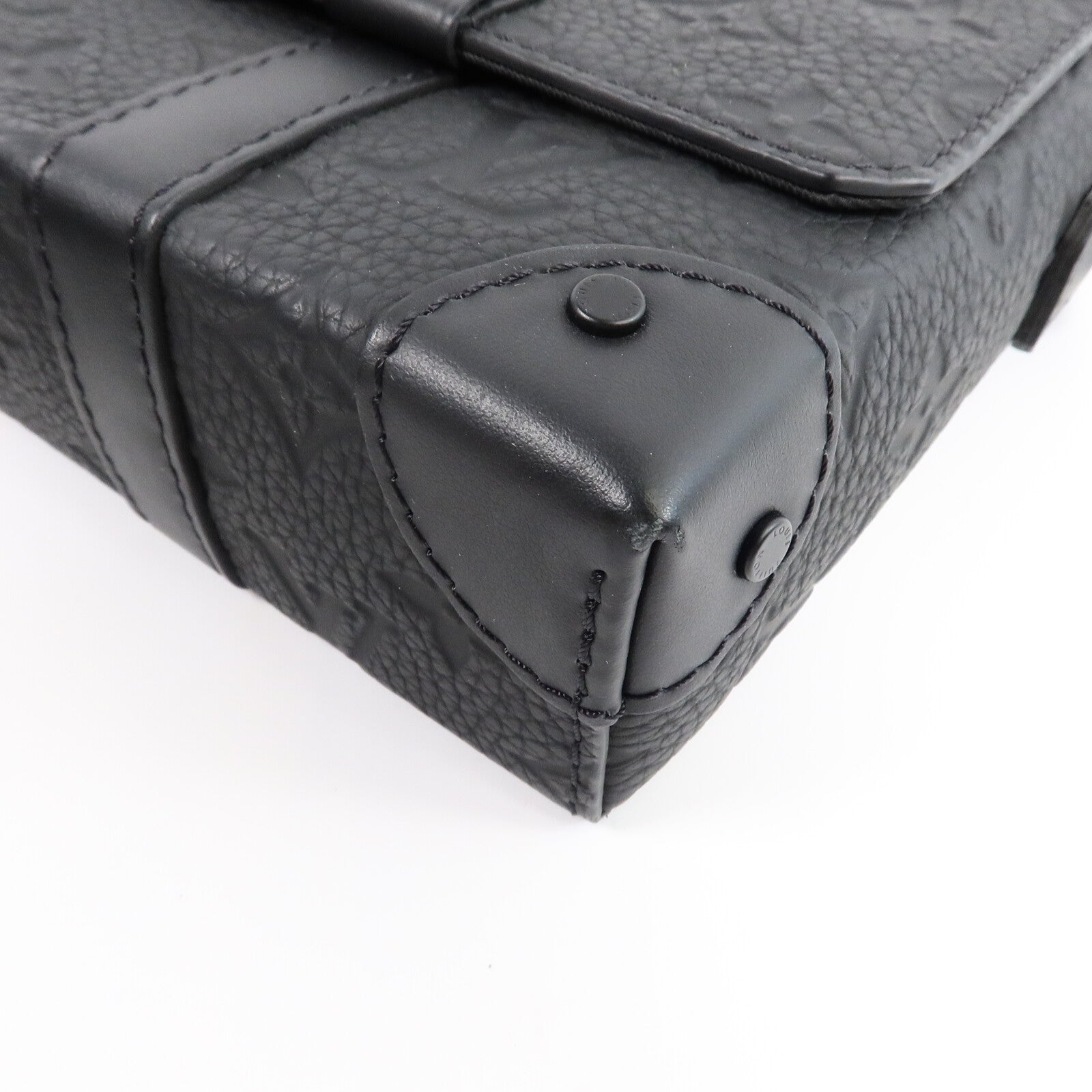 LOUIS VUITTON Monogram Taurillon Trunk Messenger Bag肩背袋