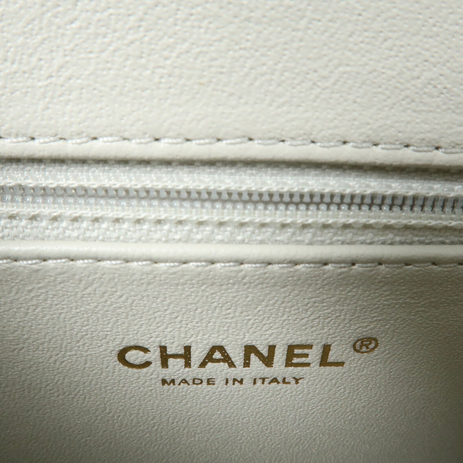 CHANEL 牛皮皮革Beauty Lock Flap Bag鏈帶肩背袋