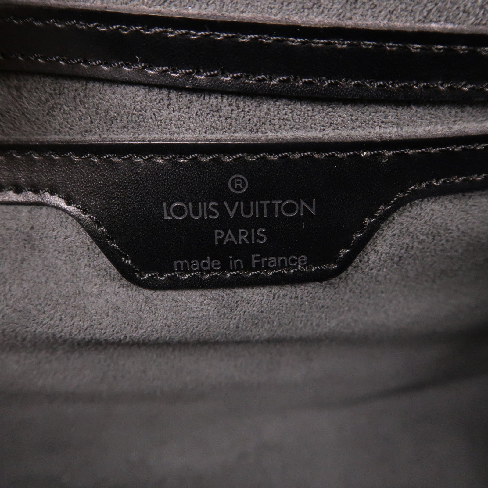 LOUIS VUITTON Epi Soufflot金扣手挽袋黑色