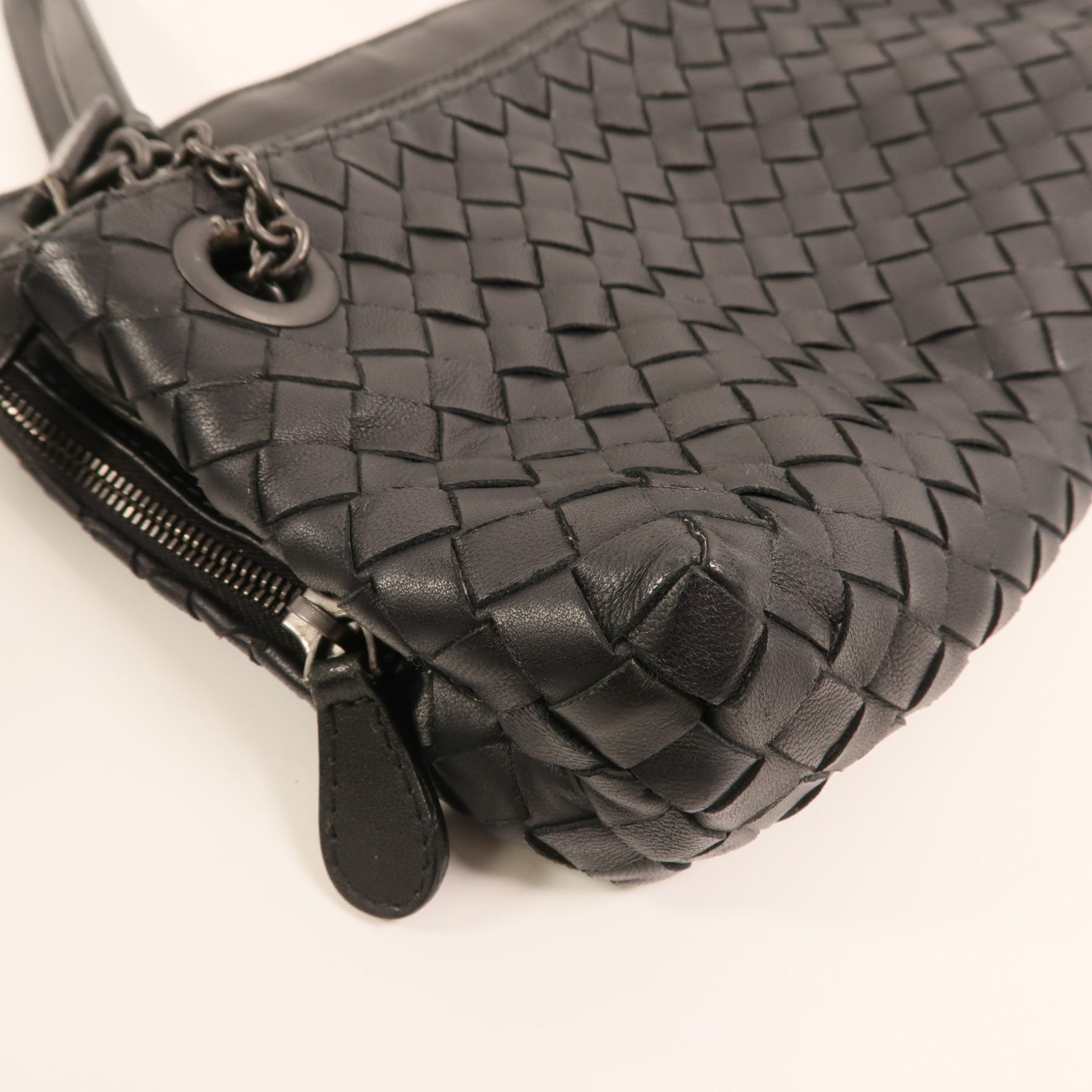 BOTTEGA VENETA 牛皮皮革Shoulder Bag鏈帶肩背袋