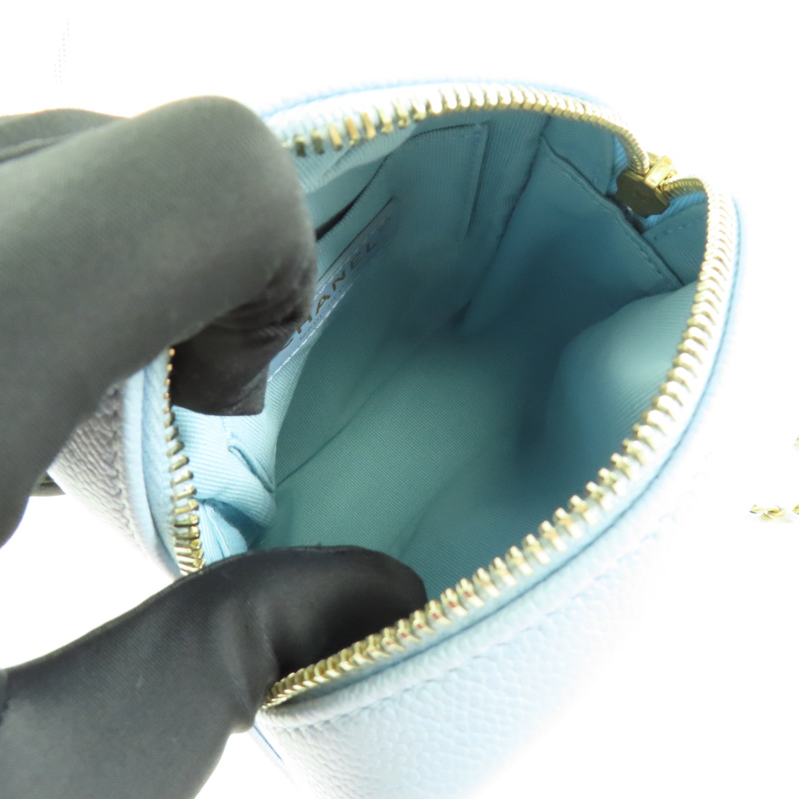 CHANEL 牛皮皮革Mini Camera Bag金扣肩背袋