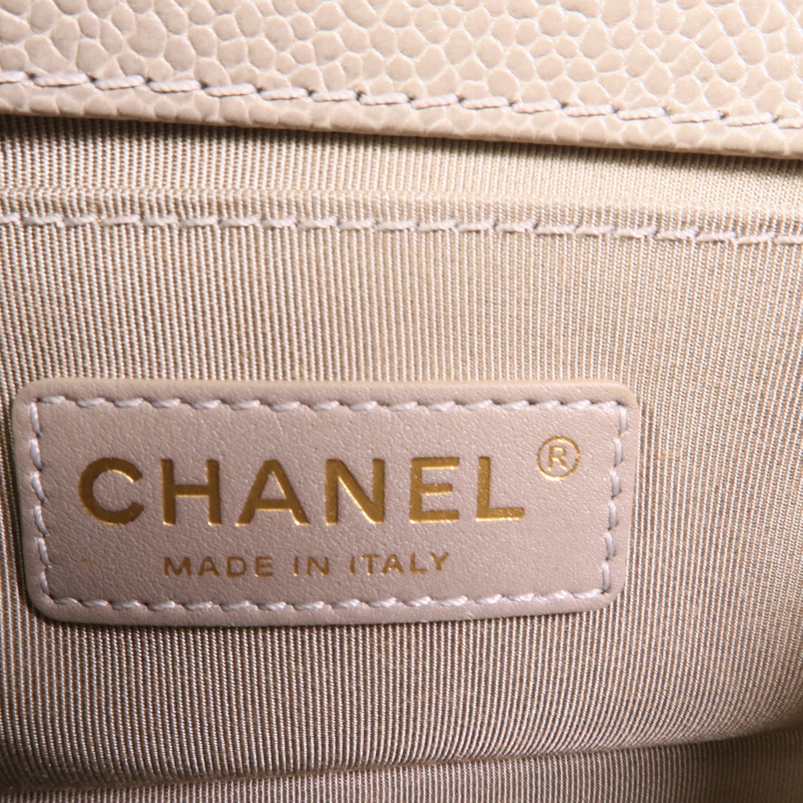 CHANEL 牛皮皮革Boy 20鏈帶肩背袋