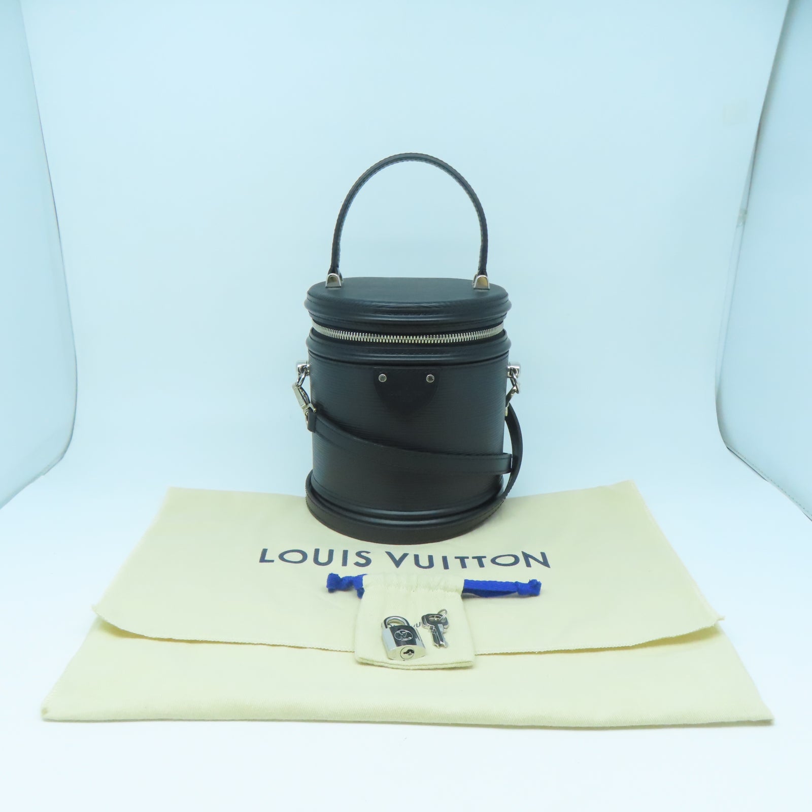 LOUIS VUITTON 【清倉大減價】Epi Cannes銀扣手挽肩背兩用袋黑色